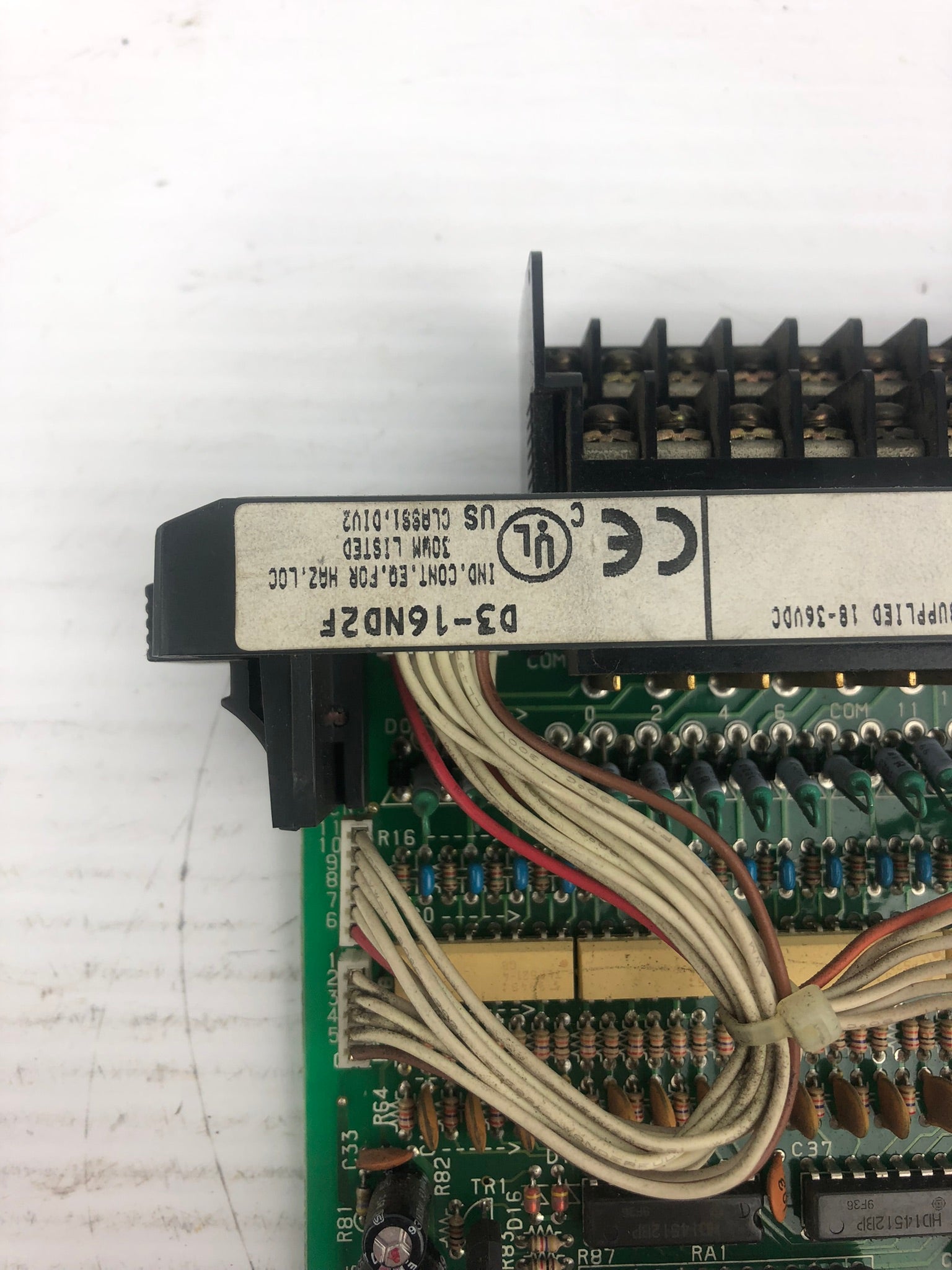 Automation Direct D3-16ND2F PLC Input Module 24VDC