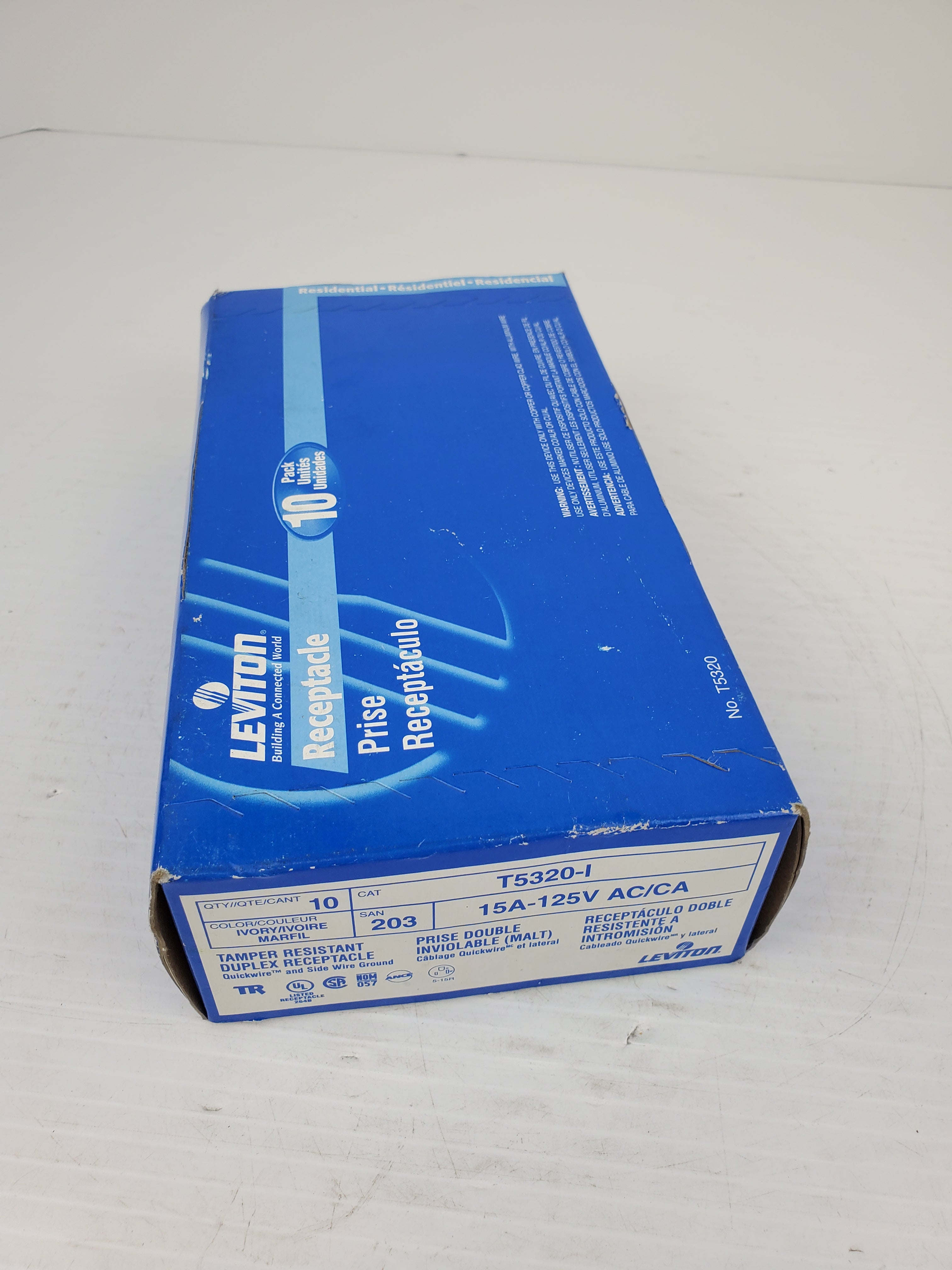 Leviton T5320-I Tamper Resistant Duplex Receptac. Ivory 15A-125V AC/CA Box of 10
