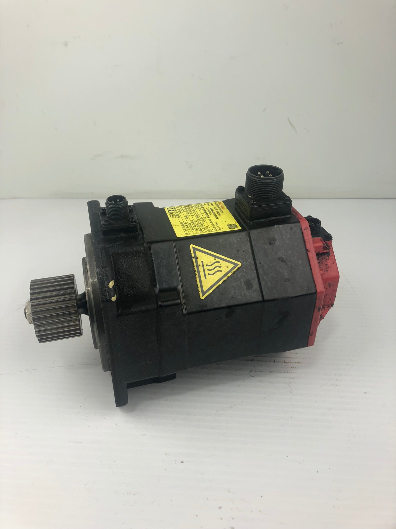 Fanuc A06B-0235-B605 AC Servo Motor C124B0D0A 3 Phase