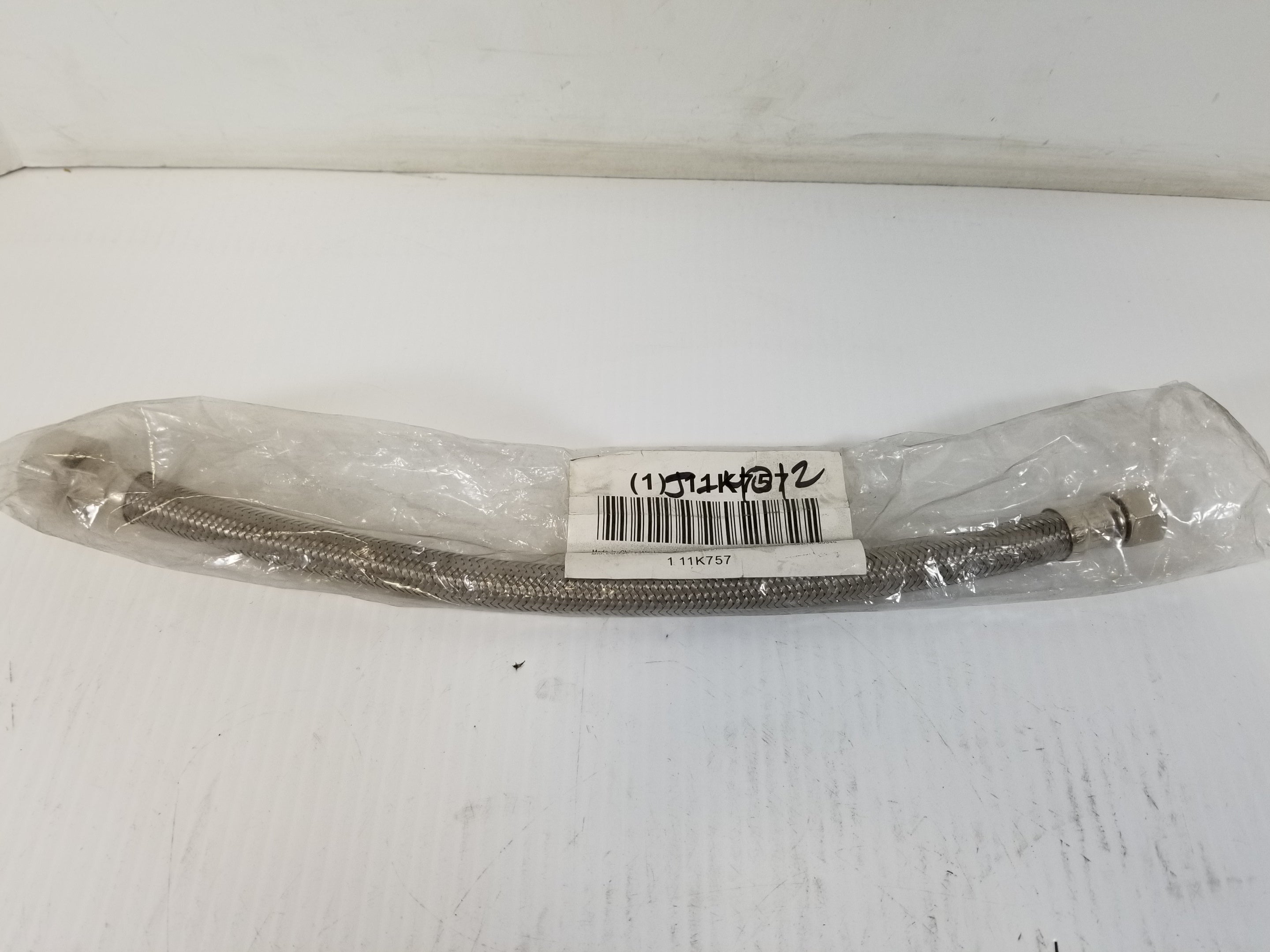 Grainger 11K757 Braided Connector 3/8 X 1/2"