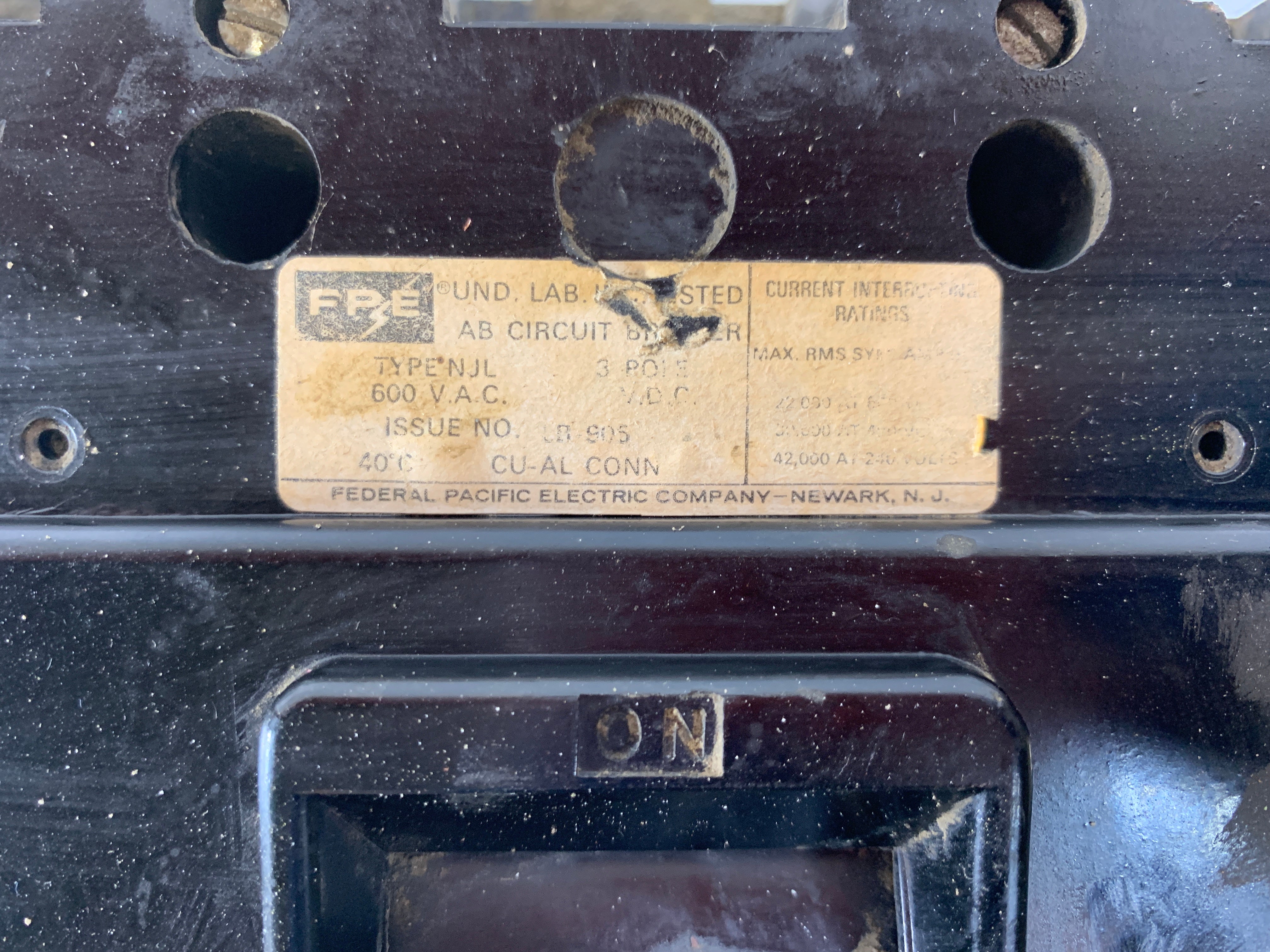 FPE Circuit Breaker 125 Amp LB905 3 Pole 600 VAC