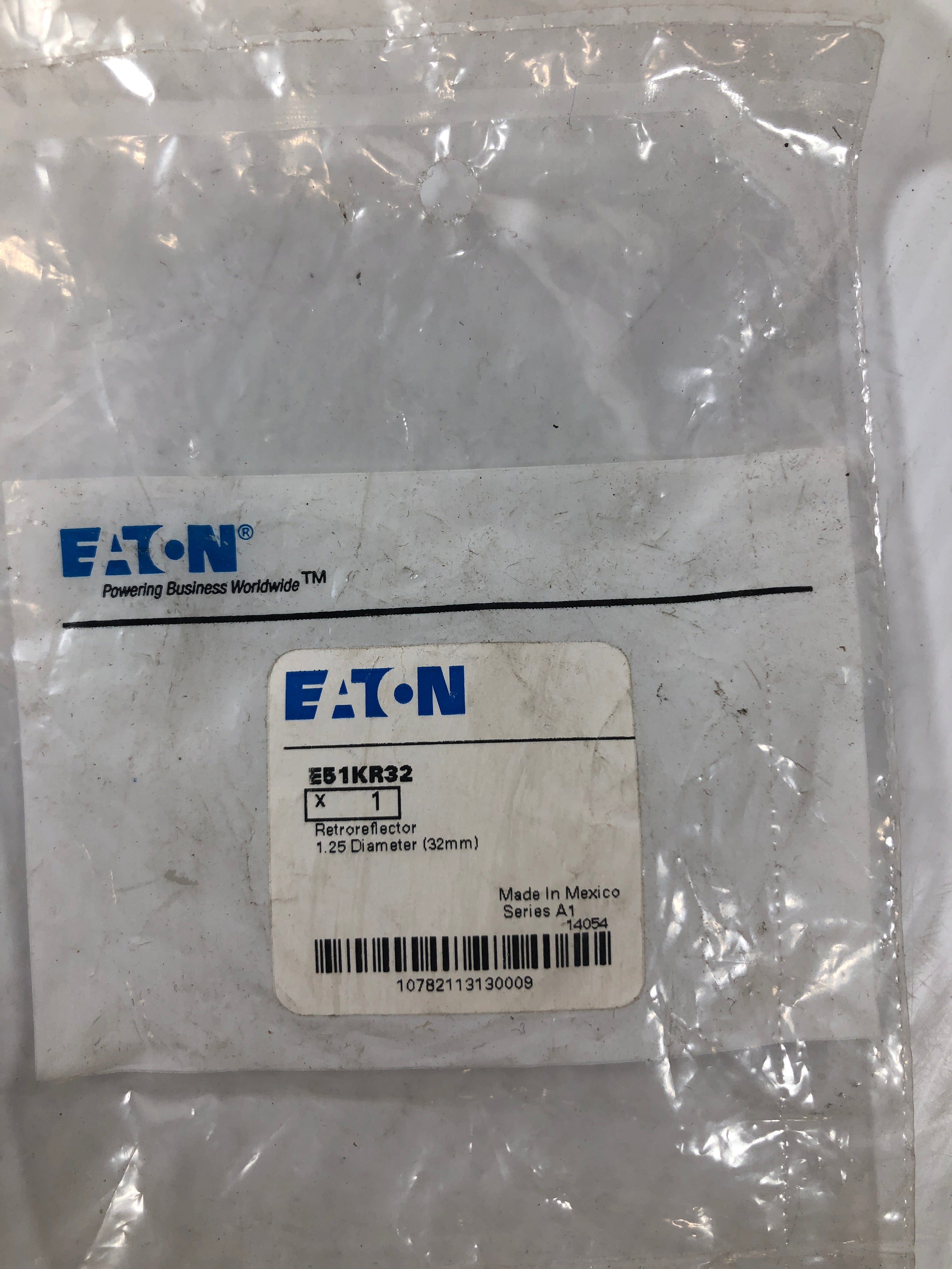 Eaton Retroreflector 1.25" diameter 32mm E51KR32 (Lot of 4)