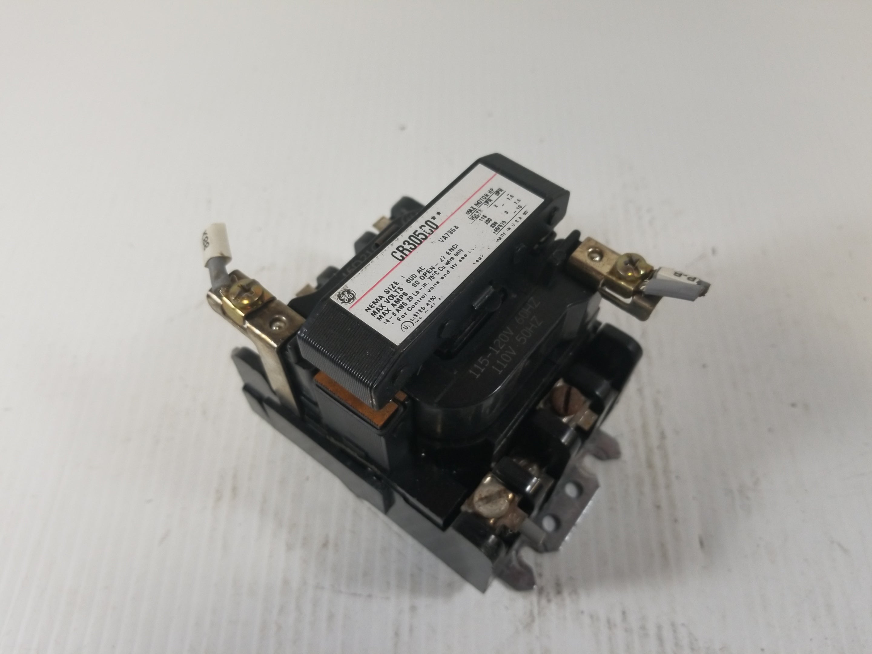 GE CR305CO Size 1 Contactor 15D21G002 120VAC Coil