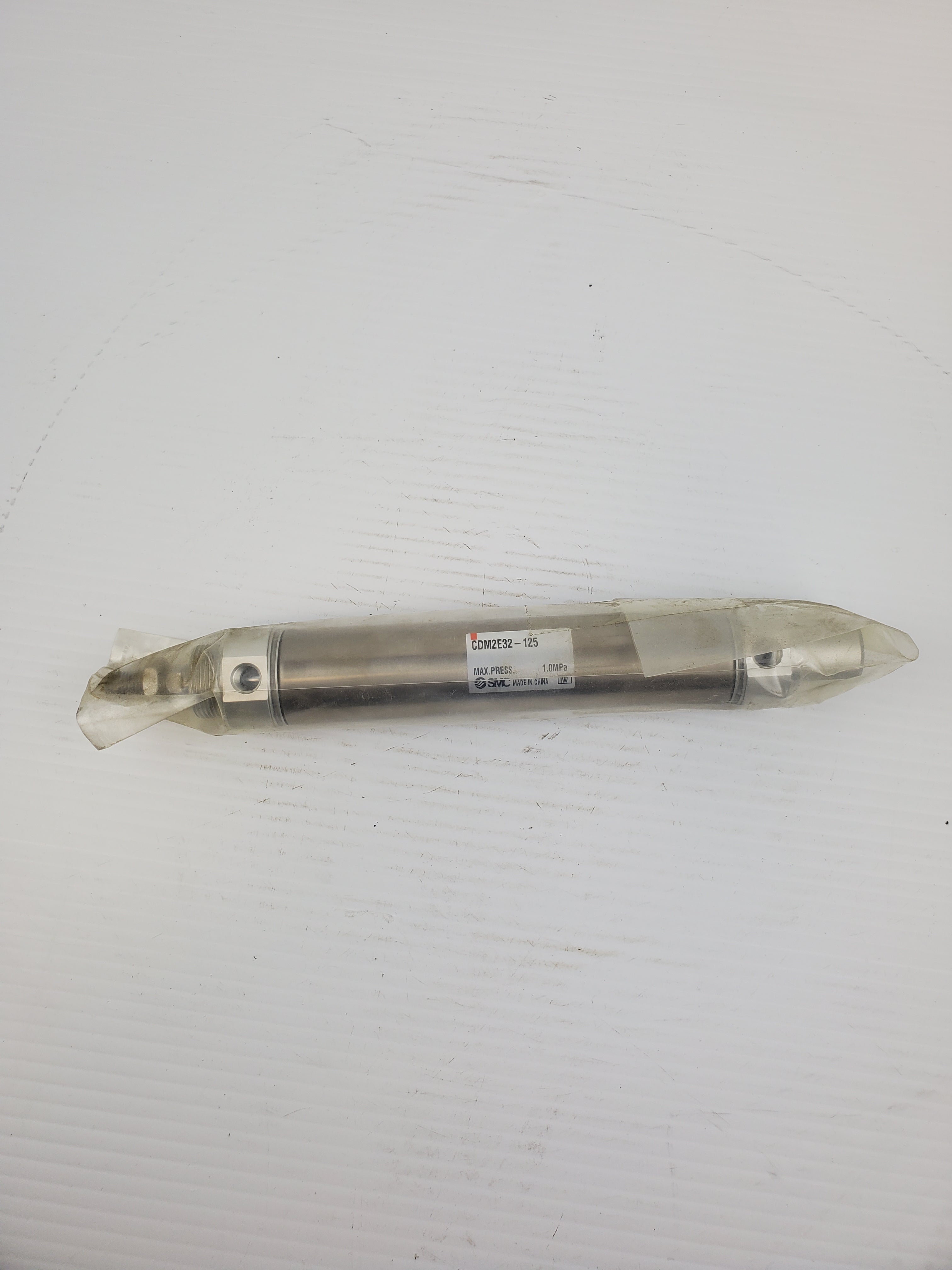 SMC CDM2E32-125 Pneumatic Air Cylinder 1.0MPa