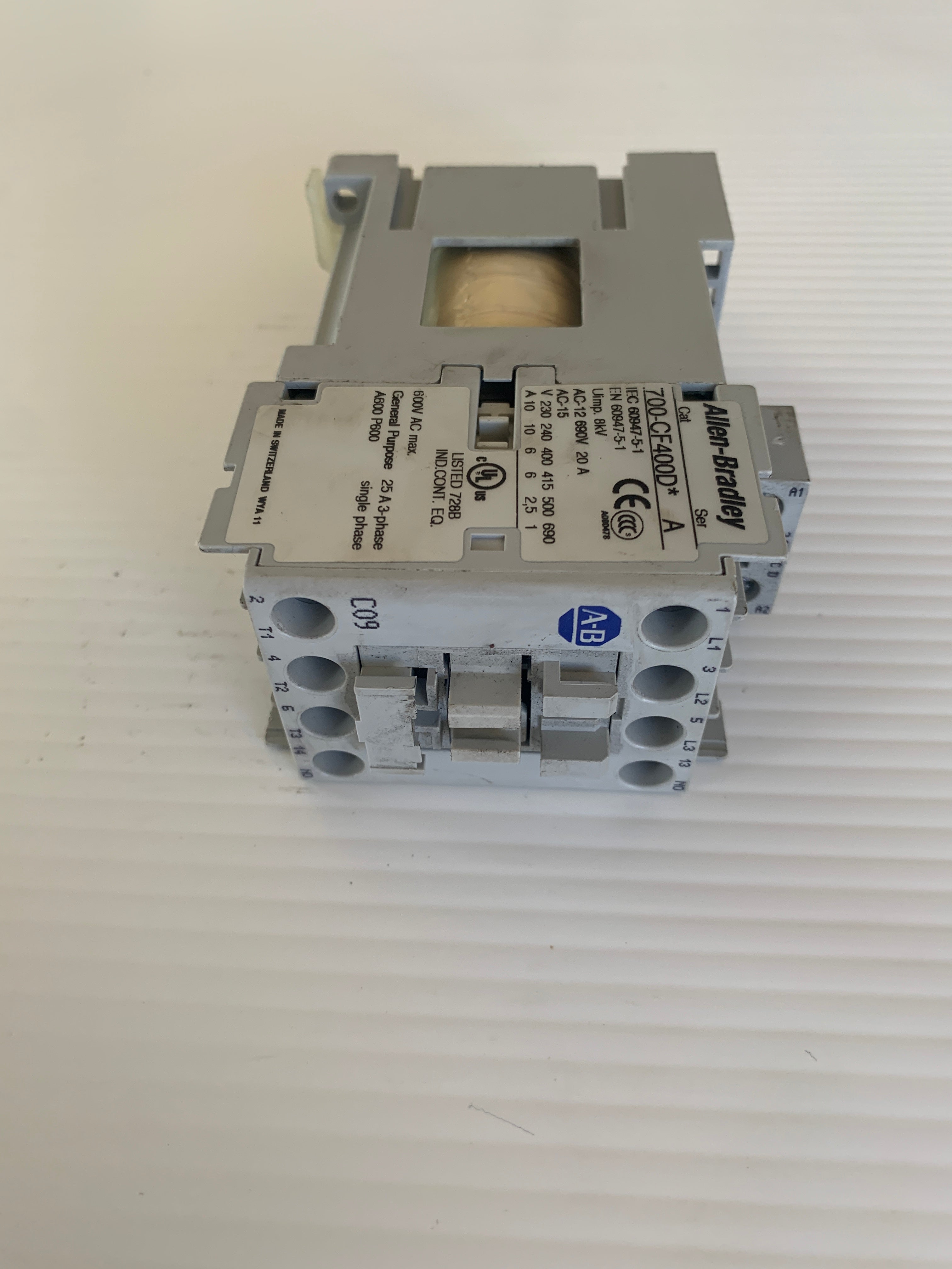 Allen-Bradley 700-CF400D Electrical Contactor 24VDC