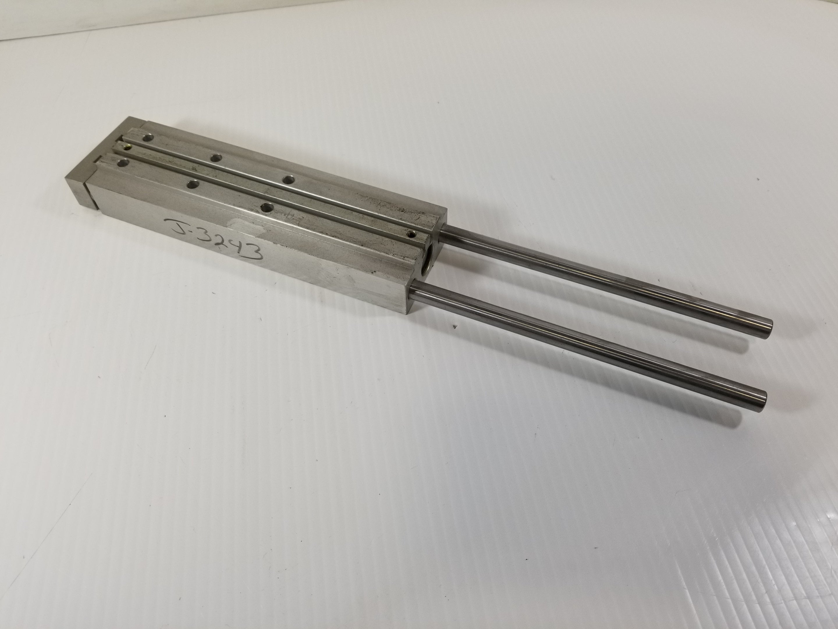 PHD SBH1 14X6 Dual-Rod Guided Pneumatic Cylinder