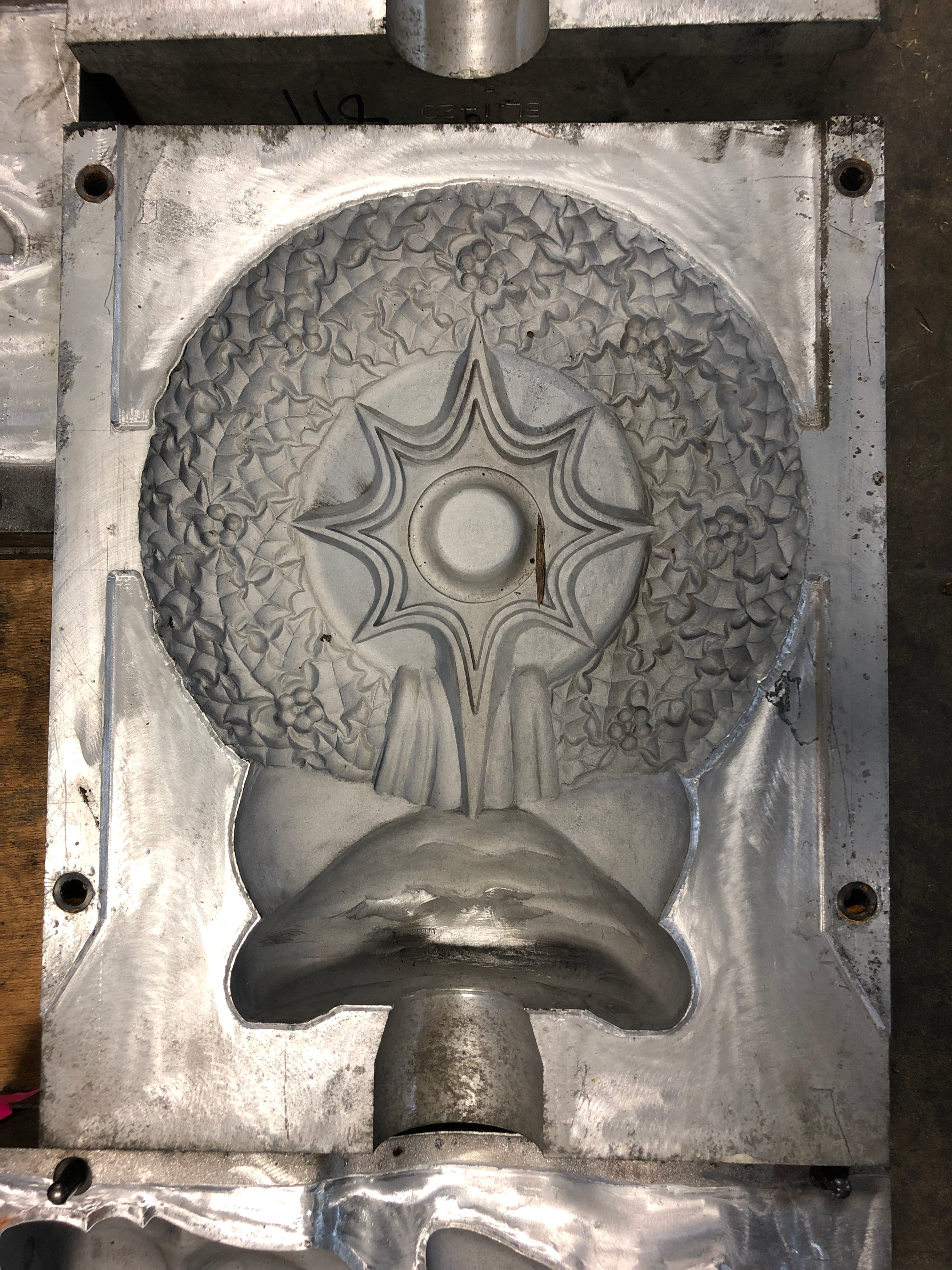 Santa Portrait Christmas Blow Mold For Plastic Molds