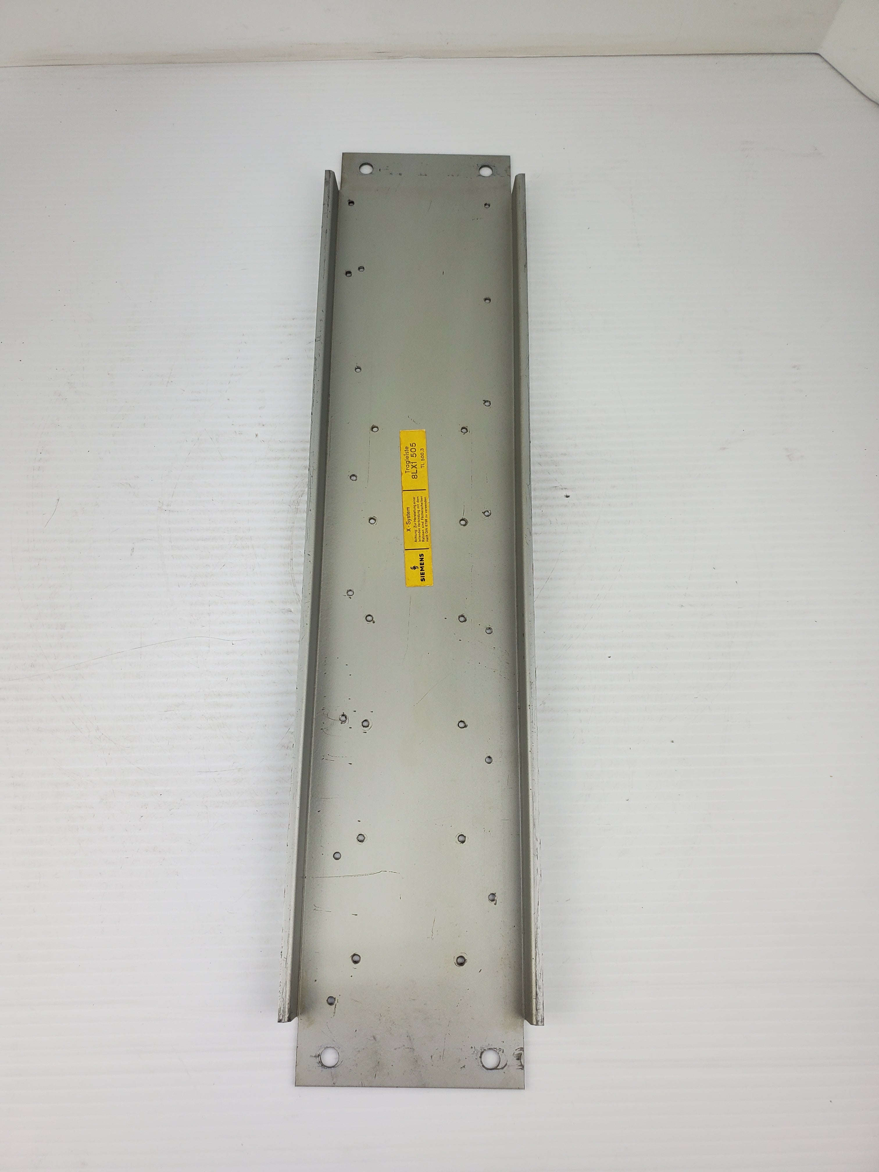 Siemens 8LX1-505 X-System Mounting Rail