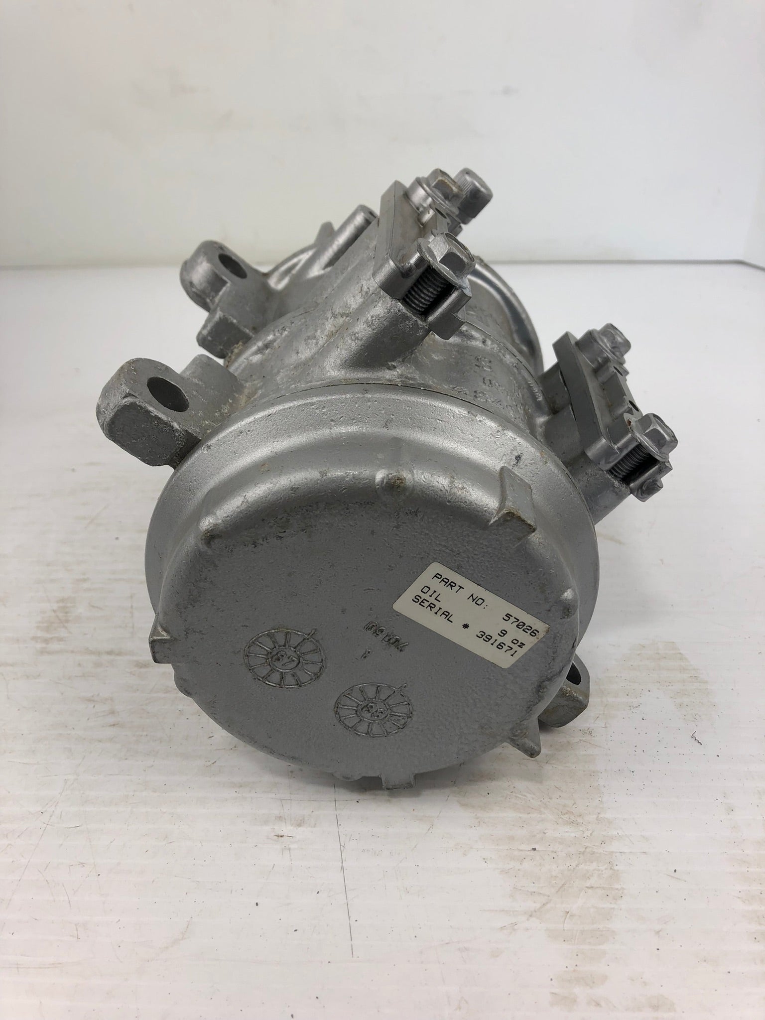 Four Seasons 57026 Compressor Remanufactured 391671