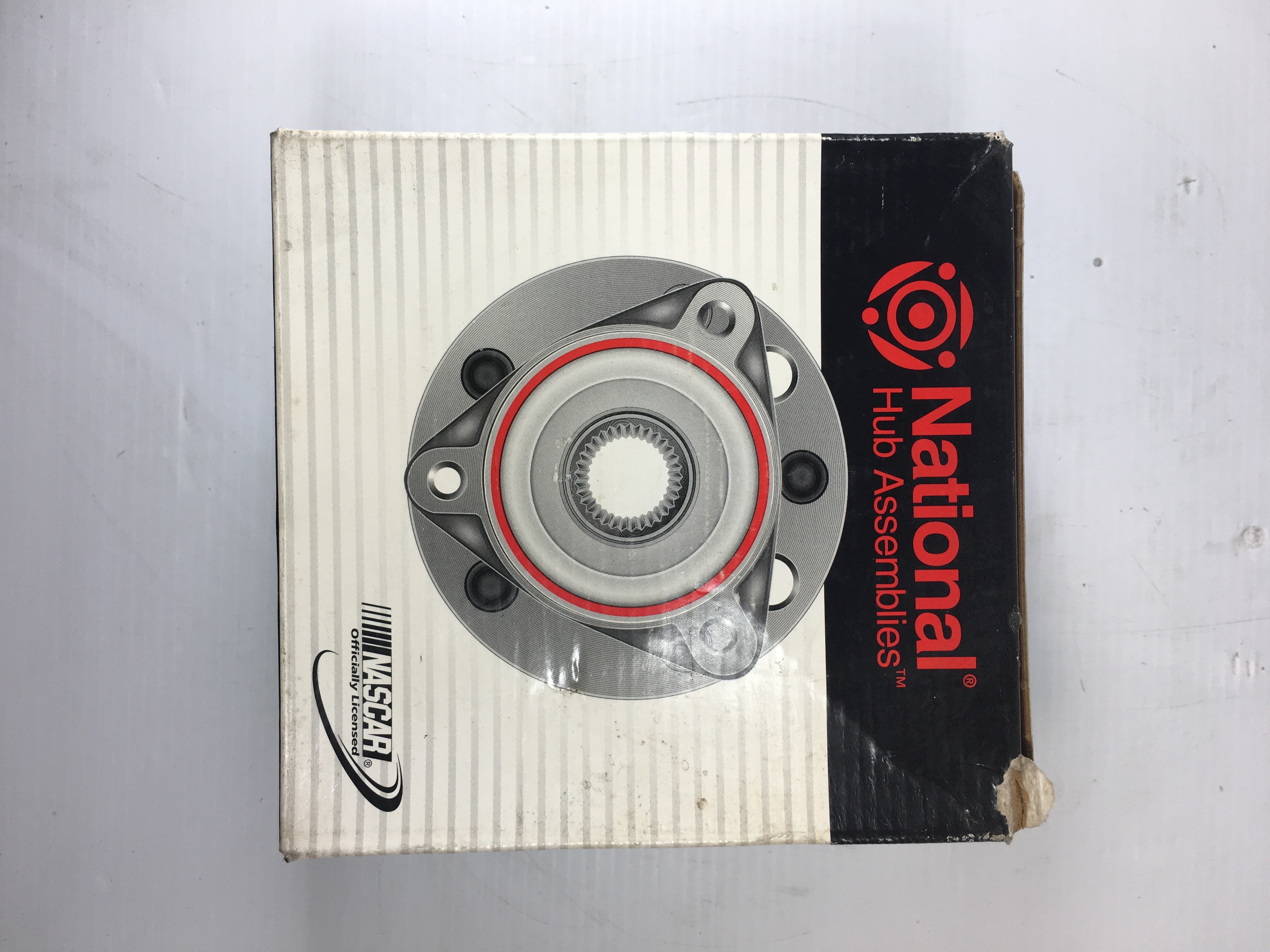 National Hub Assemblies Wheel Bearing and Hub Assembly 513059