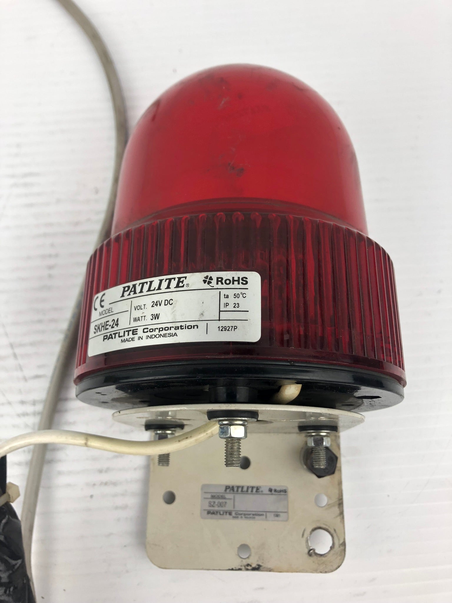 Patlite SKHE-24 Red Rotating Beacon Light SZ-007 Bracket 24VDC 3W