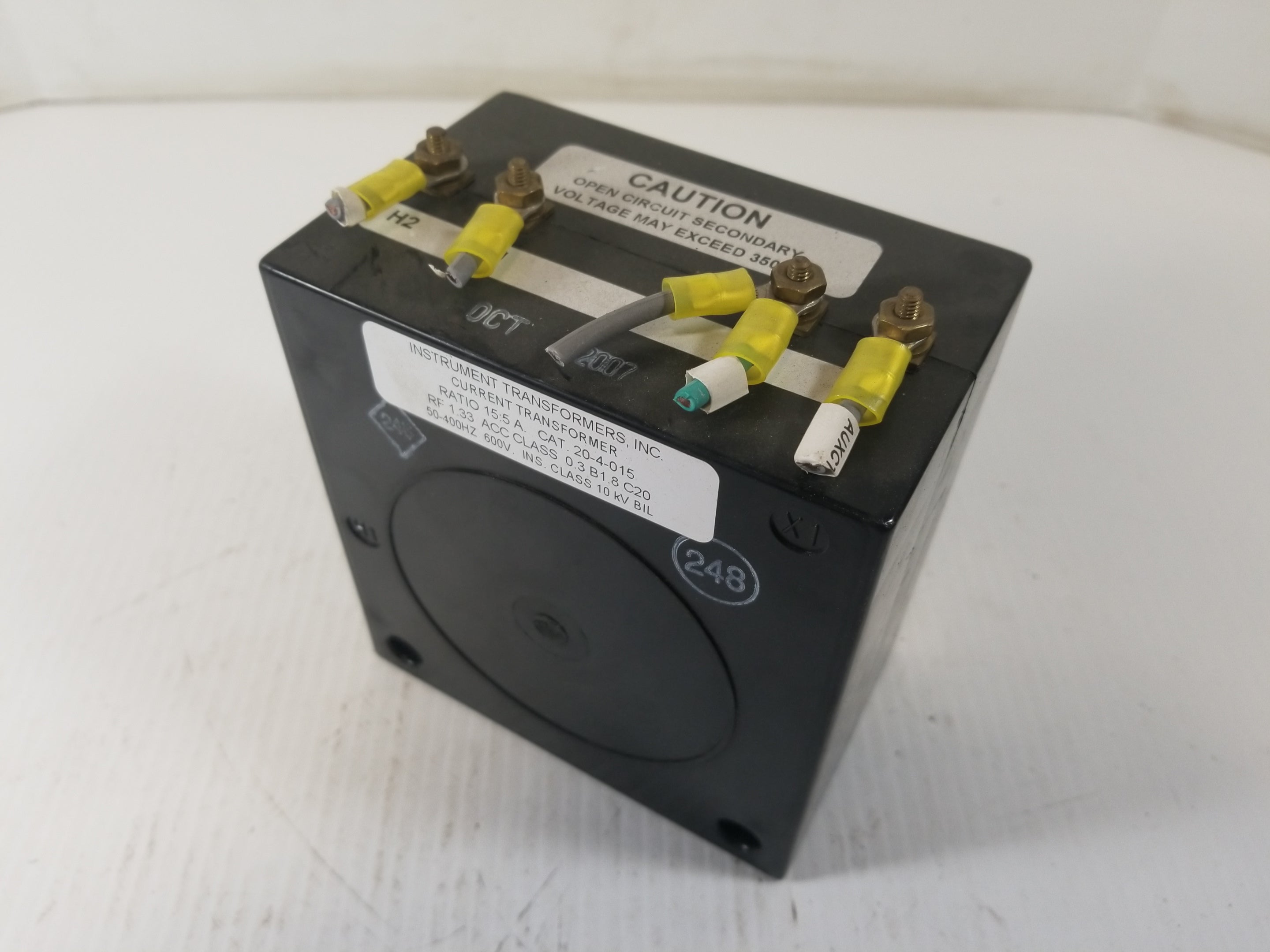 Instrument Transformers 20-4-015 Current Transformer 10kV