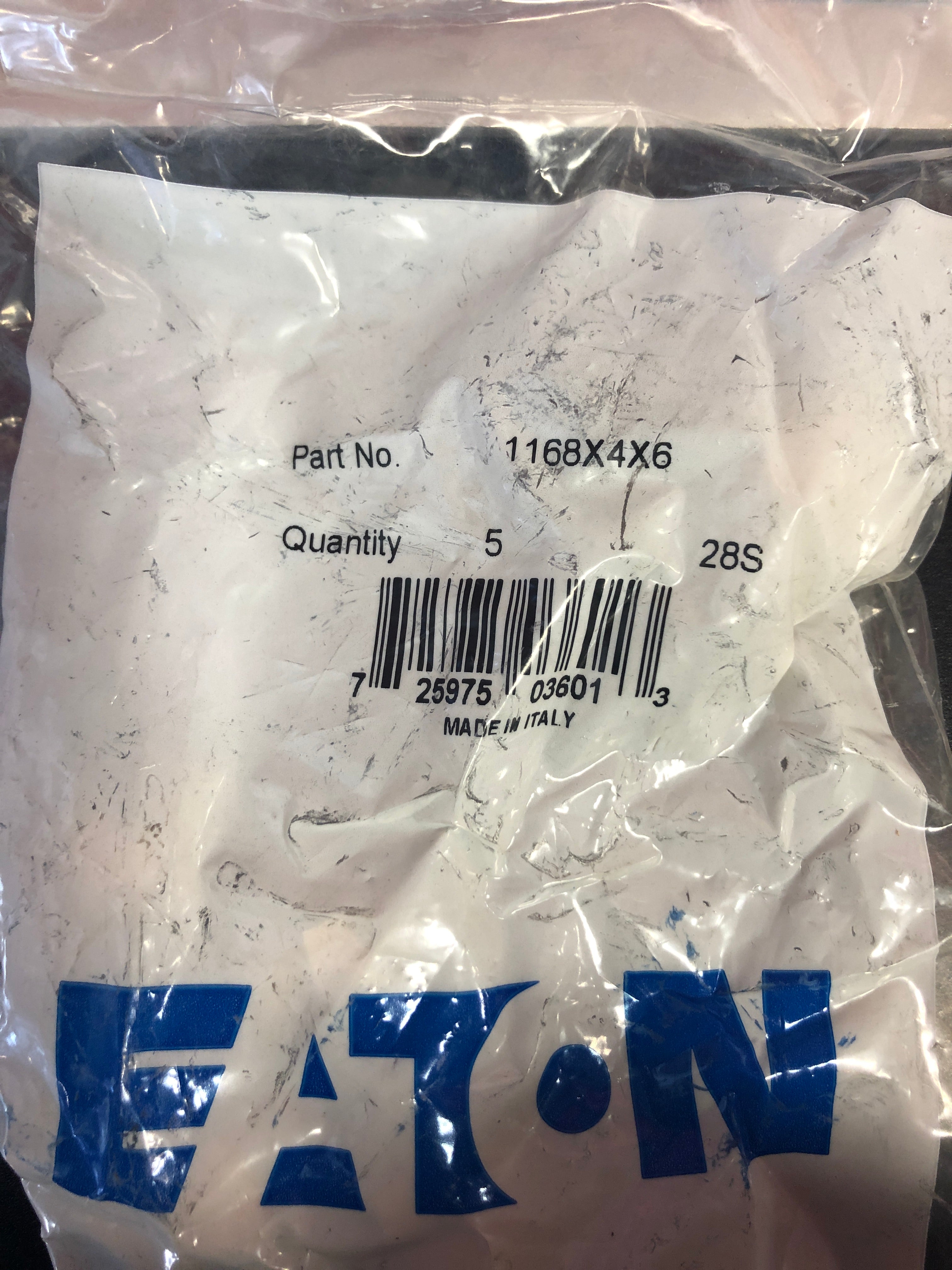 Eaton Pneumatic Tube Fitting 1168x4x6 Package of 5