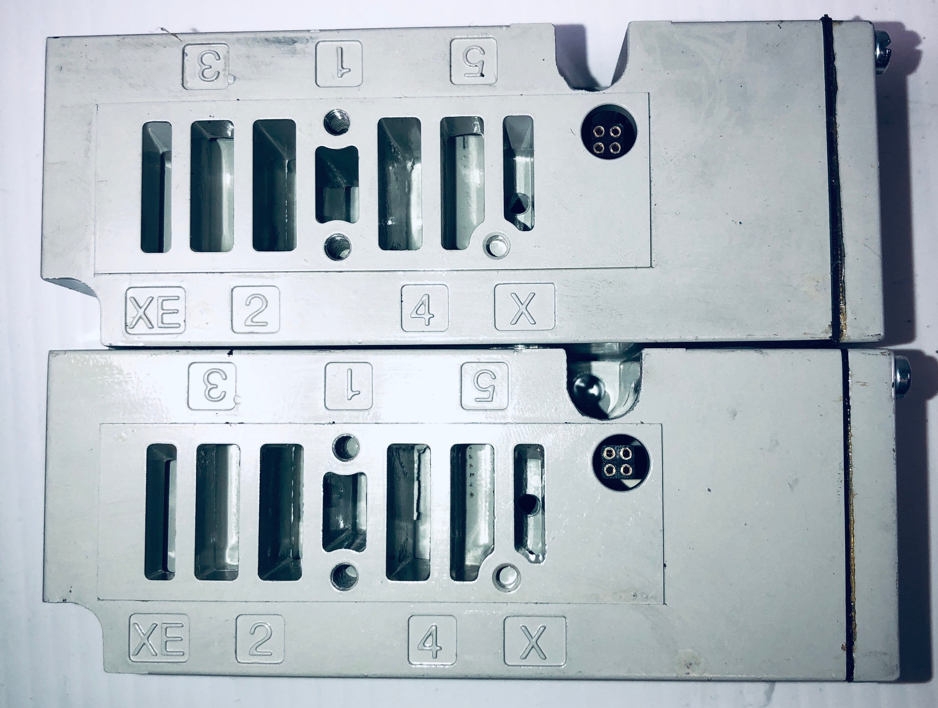 Numatics Solenoid Valve Manifold Base 513 XE 2 4 X