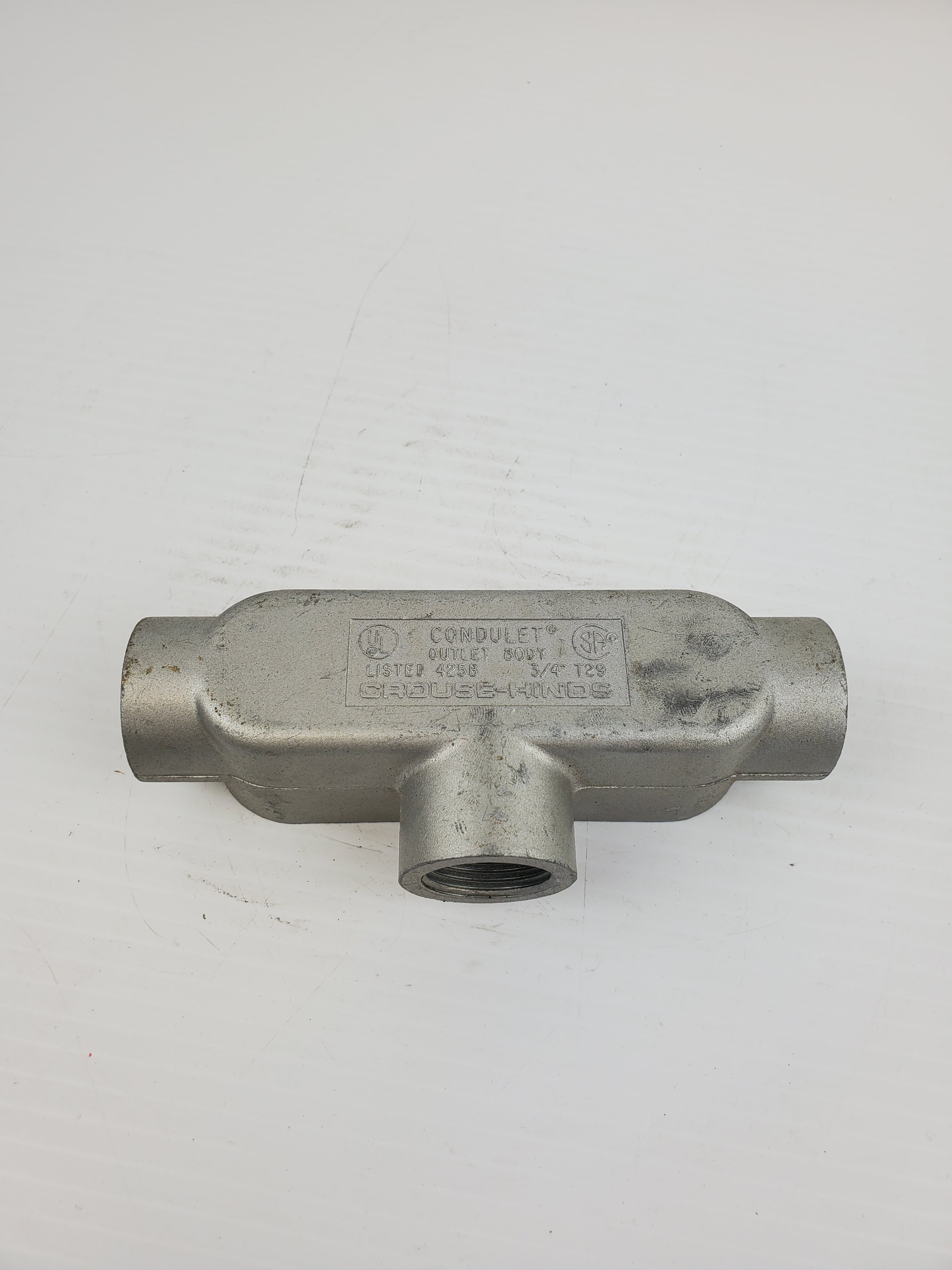 Crouse - Hinds 425B 3/4" T29 Condulet Outlet Body