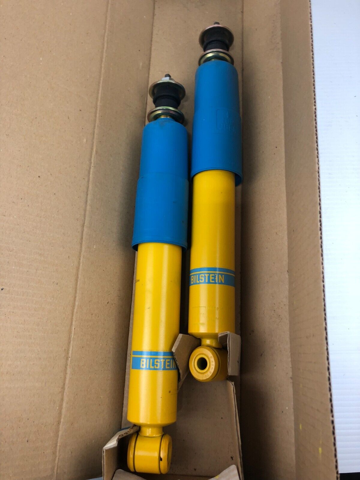 Bilstein B46-1017 Gas Pressure Shock Absorbers AK53444