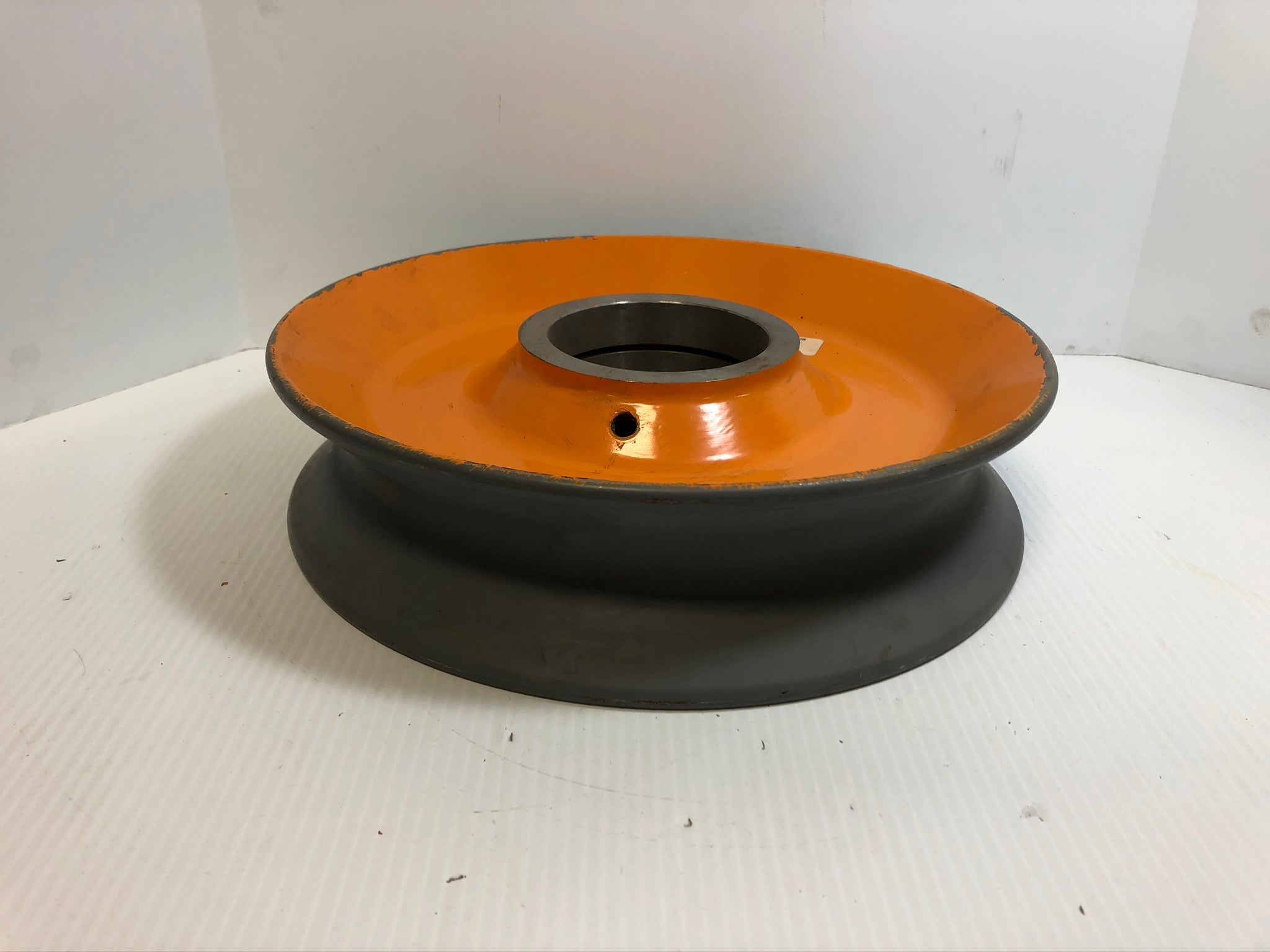 Paperchine Wespatt 12" Rope Sheave Orange/Gray