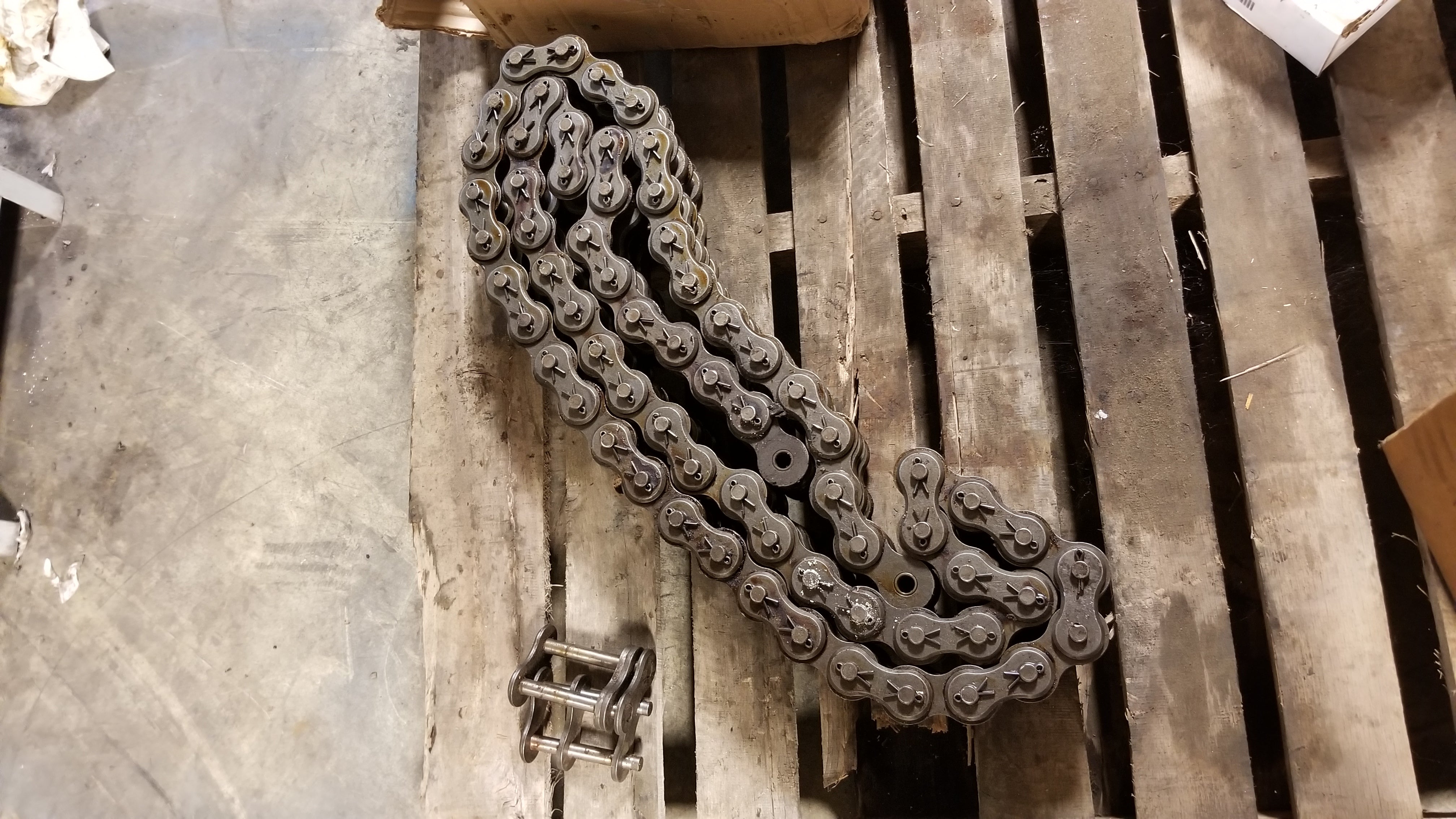 Diamond 140 Roller Chain Double Row 118" Long (~9.8')