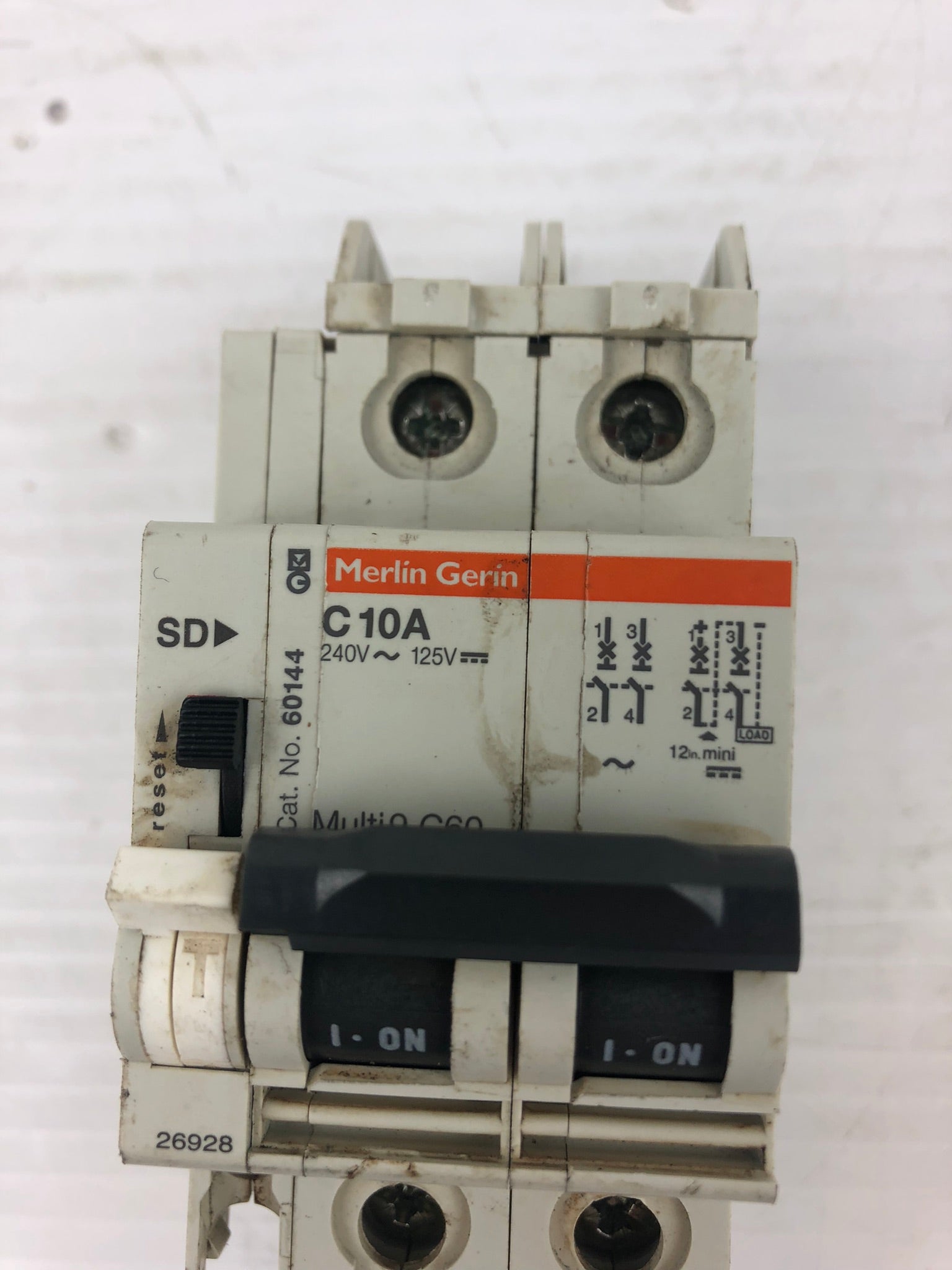 Merlin Gerin C10A Circuit Breaker Protector 240V~125V 10A 2P 60144