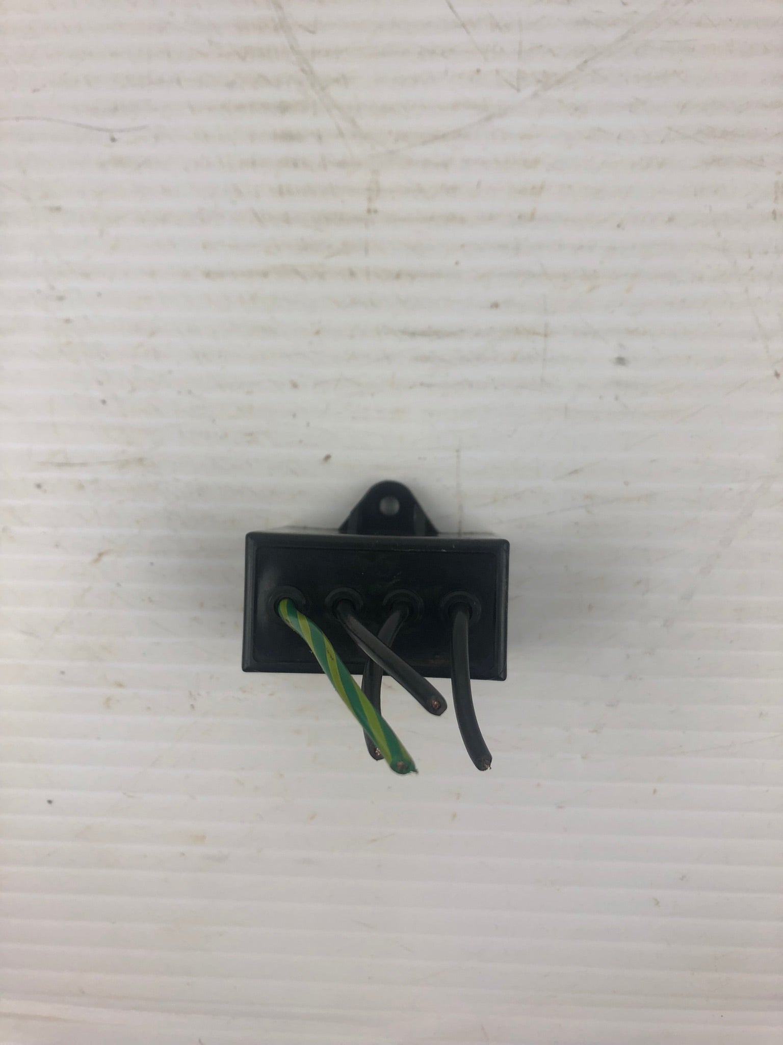 Okaya 3XYG 1003 Capacitor 440V 50/60 Hz