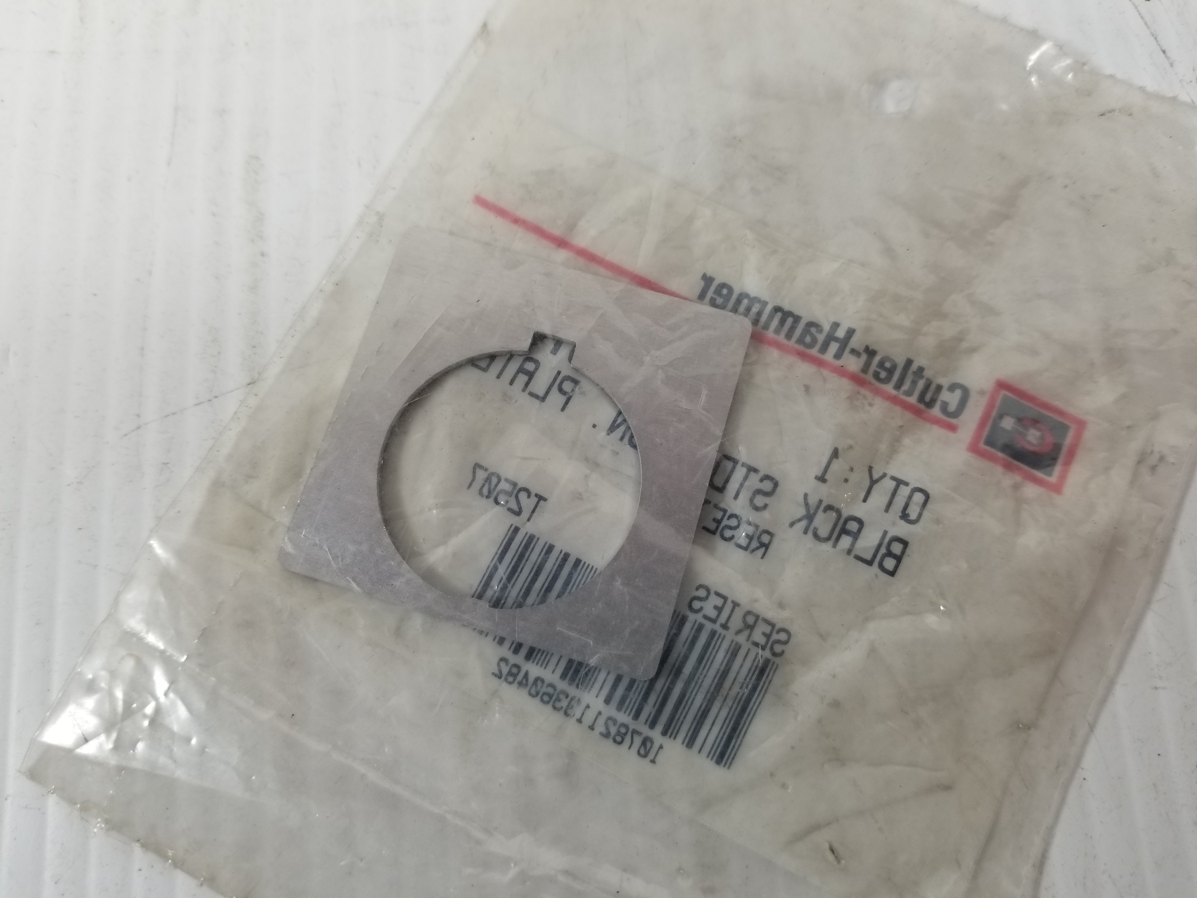 Cutler-Hammer 10250TS29 Pushbutton Accessory Plate Reset