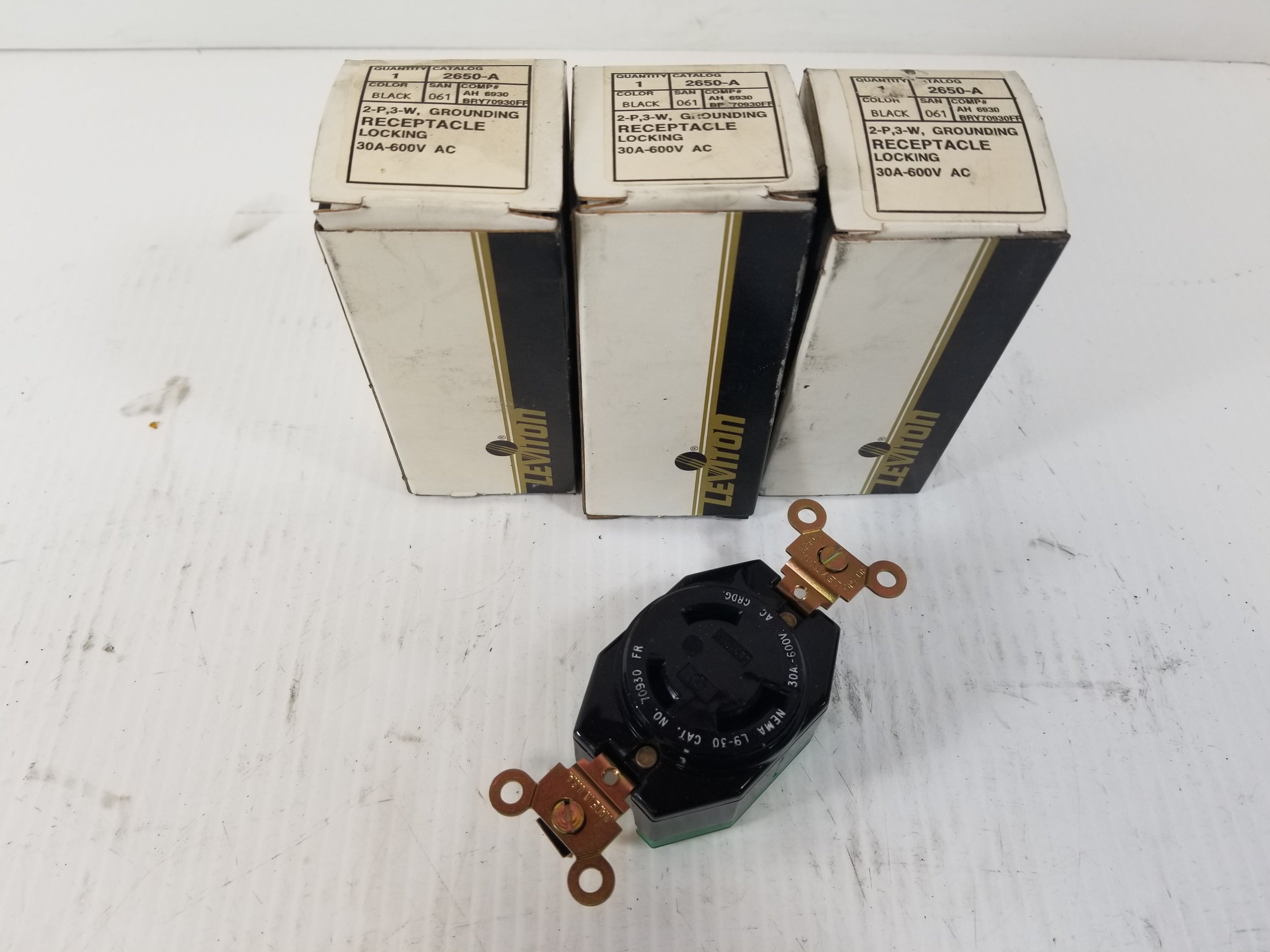 Leviton 2650-A Twist-Lock Grounding Receptacle 2-Pole (Lot of 3)