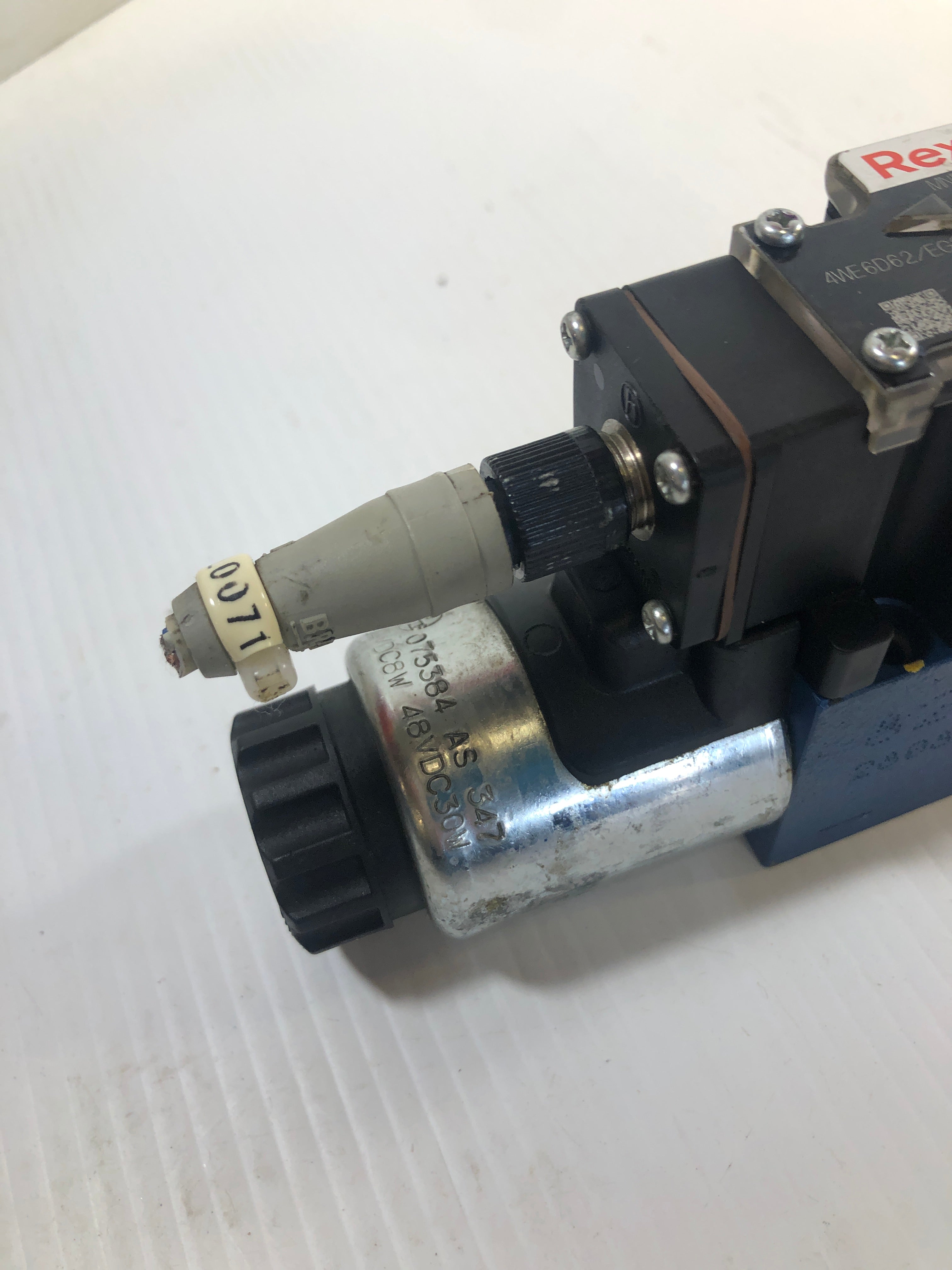 Rexroth Single Control Valve 4WE6D62/EG24N9DK24L1 SO407