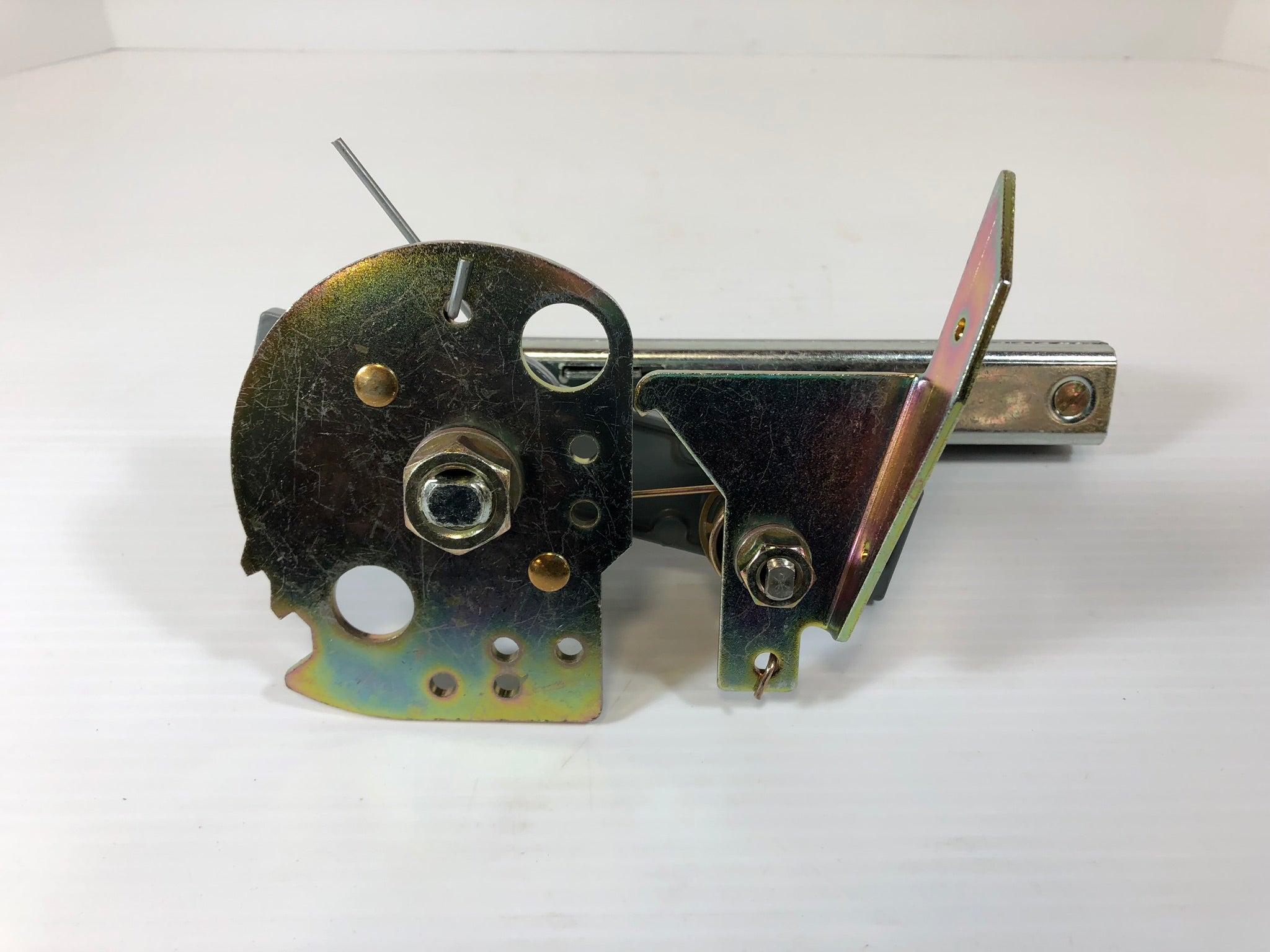 Allen-Bradley 1494V-L3 Door Hardware Kit Right Hand Top, Bottom Side Latching