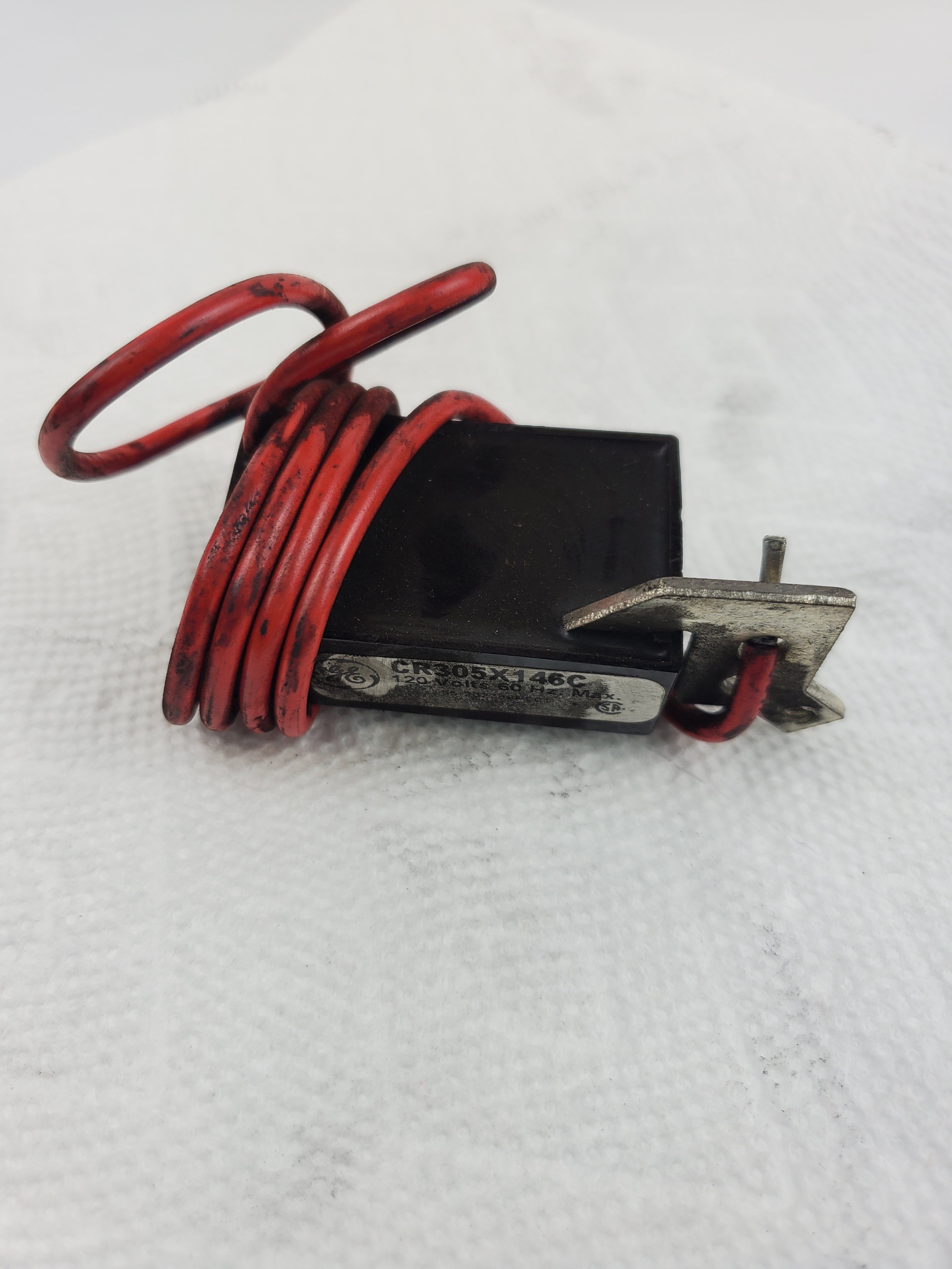 GE CR305X146C Surge Suppressor 120 Volt 60HZ Max