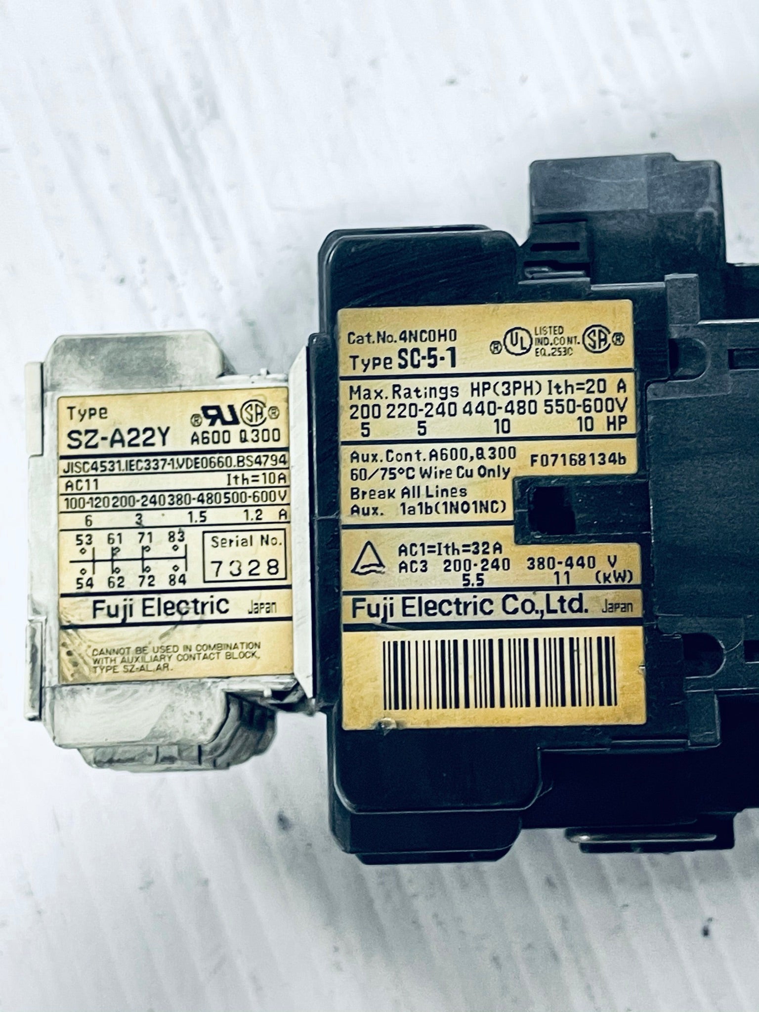 Fuji Contactor Assembly SZ-A22Y and SC-5-1