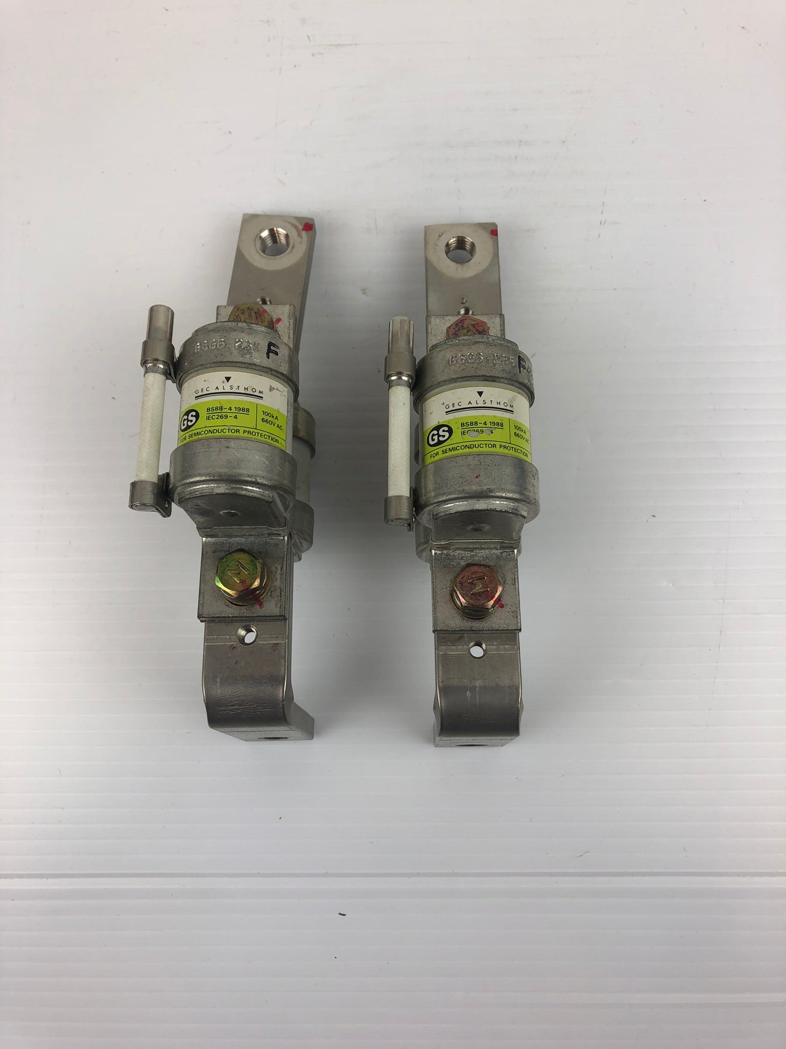 Gec Alsthom Fuse BS88-4 IEC269-4 600VAC - Lot of 2