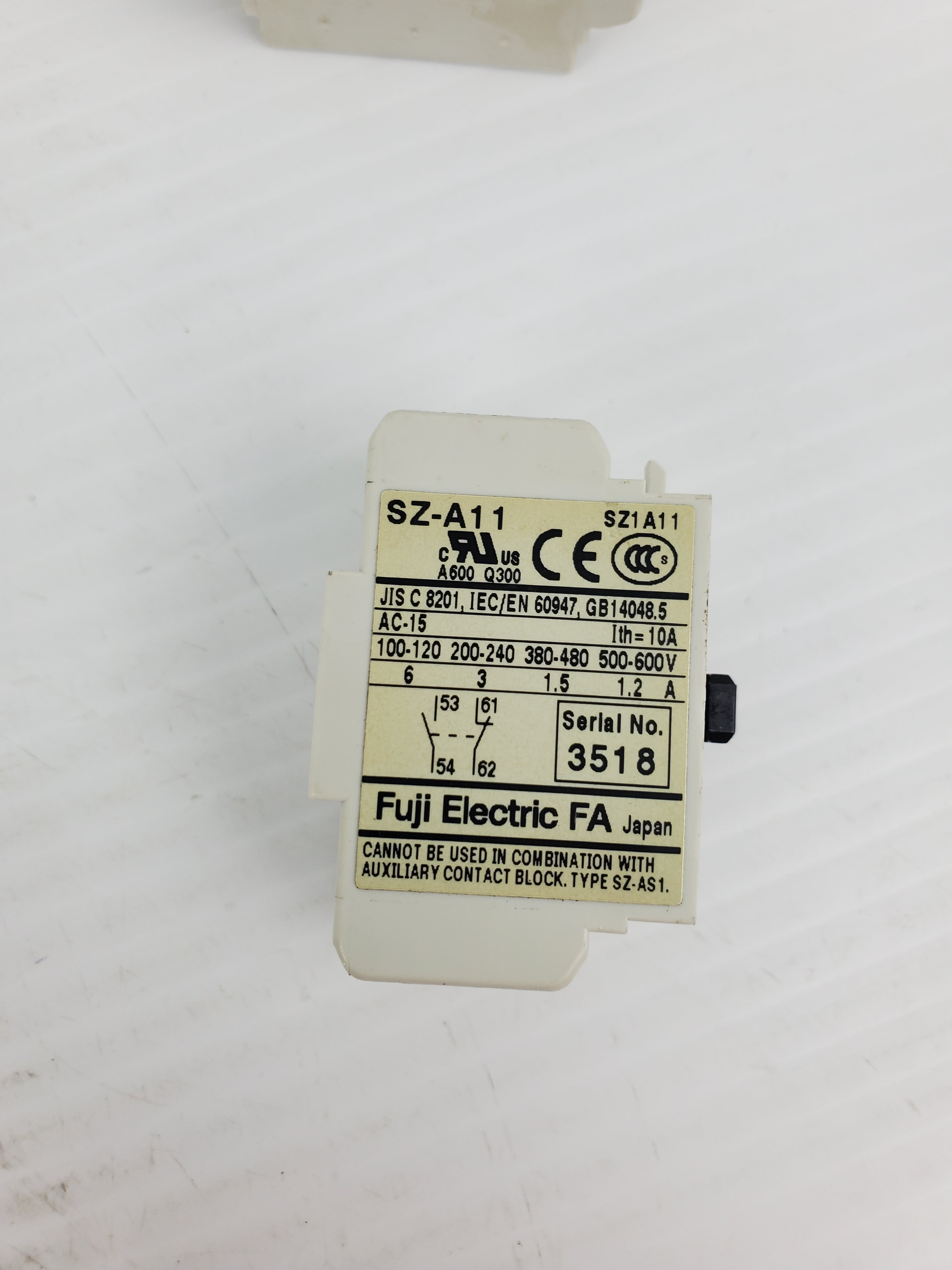 Fuji Electric SZ-A11 Auxiliary Contact Block SZ1A11 - Lot of 3