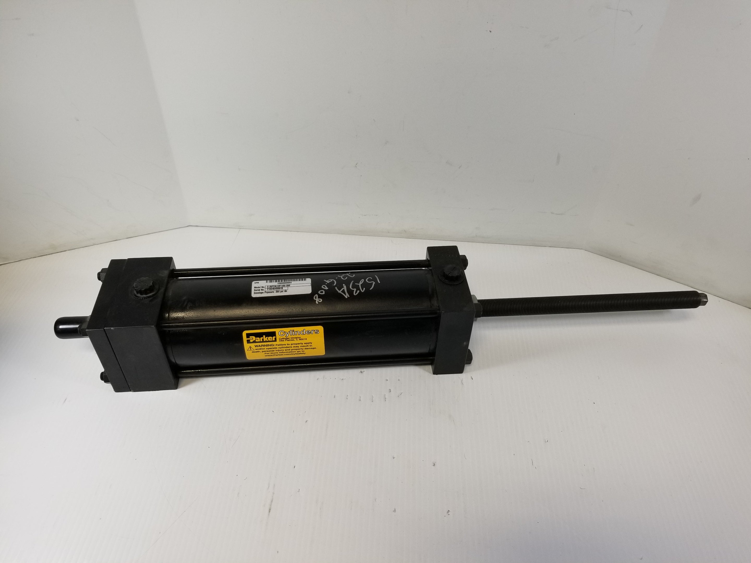 Parker 3.25F2ALUS14A9.000 Pneumatic Air Cylinder 250 PSI