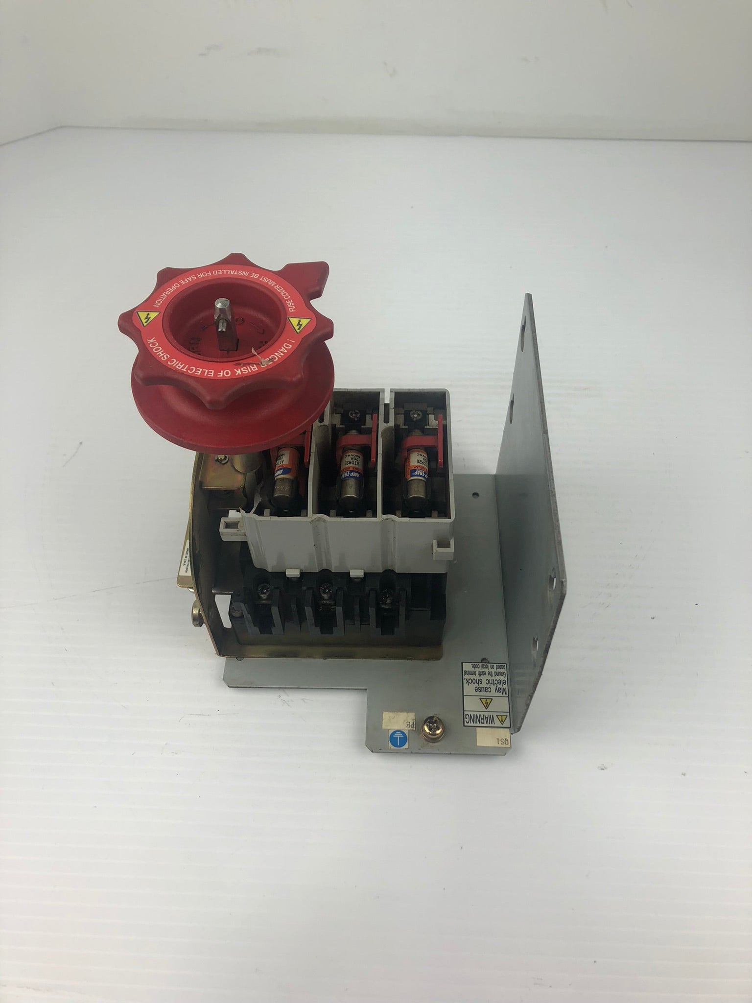 Allen-Bradley 194RF-NC030* Ser A Fused Disconnect Switch Mounted Broken Casing