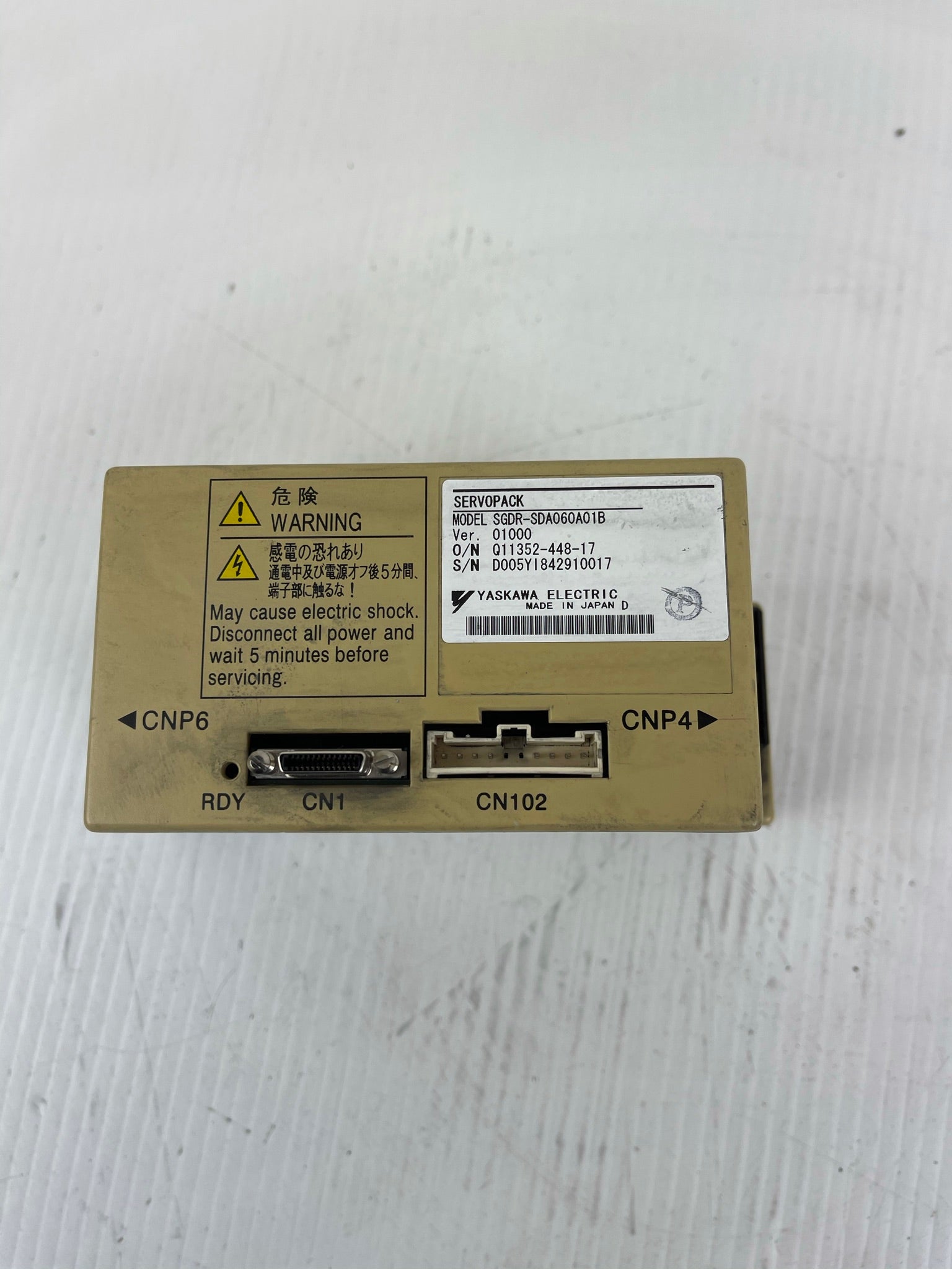 Yaskawa Servopack SGDR-SDA060A01B Drive Q11352-448-17 D005YI842910017