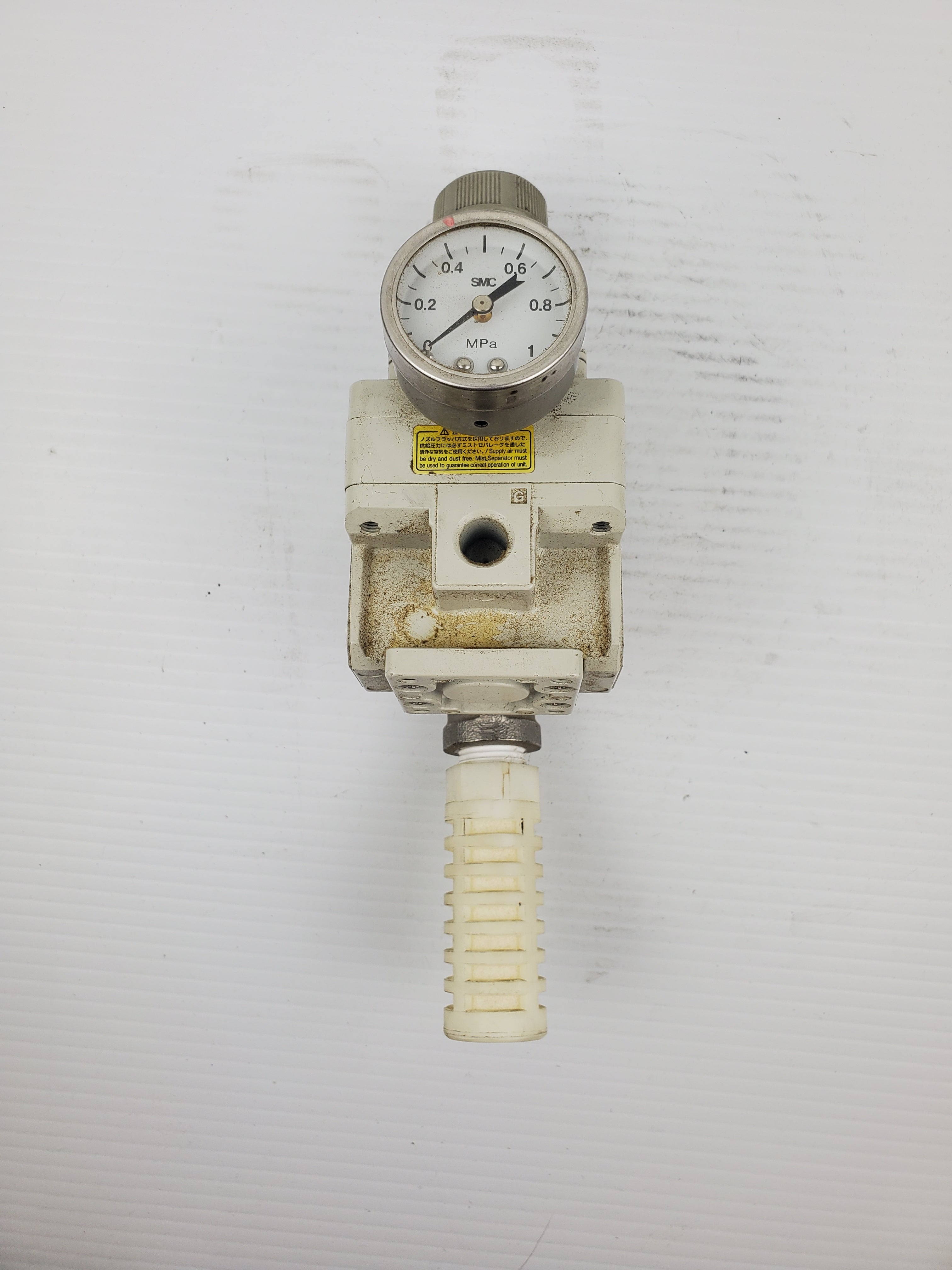 SMC IR3020-04BG Pneumatic Regulator Max Sup Press 1.0Mpa Output Press 0.01-0.8