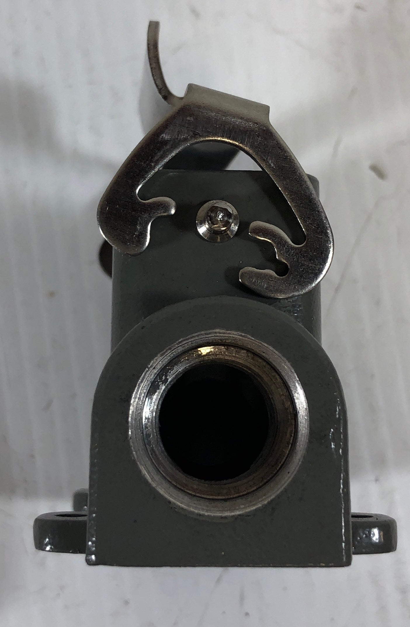 ZipPort Base 10A Surface ZP-MC10A-2-SSM16M