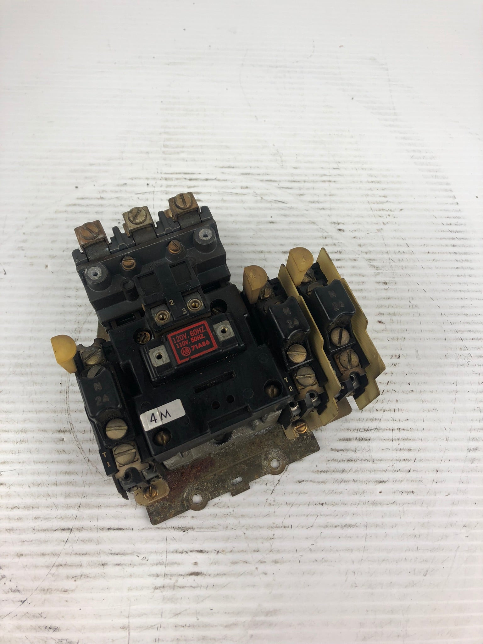 Allen Bradley 709-B0D4466 Starter Series K Size 1 120V/110V 50/60Hz Coil 71A86