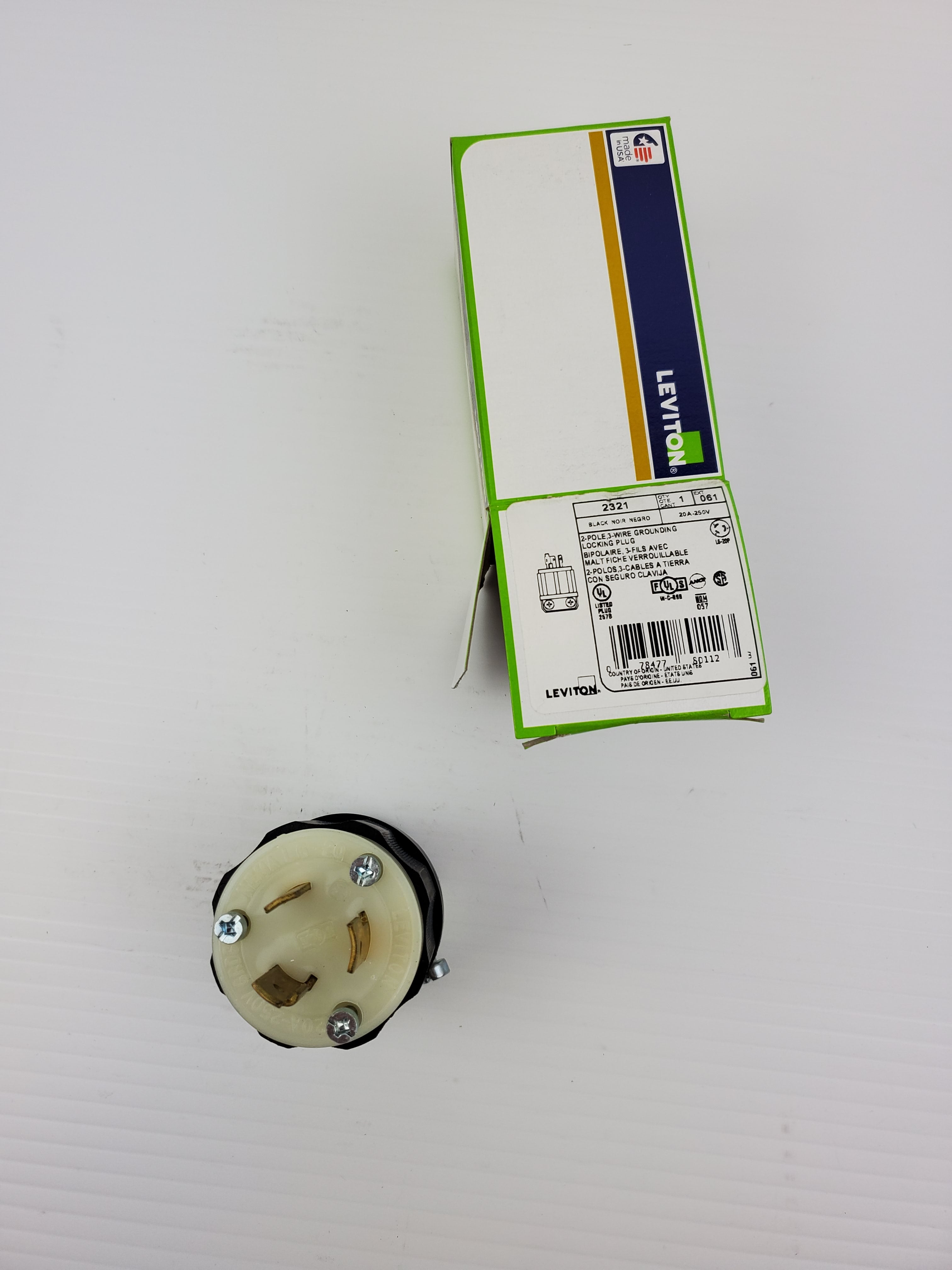Leviton 2321-061 Black 2-Pole 3-Wire Grounding Locking Plug 2321 061