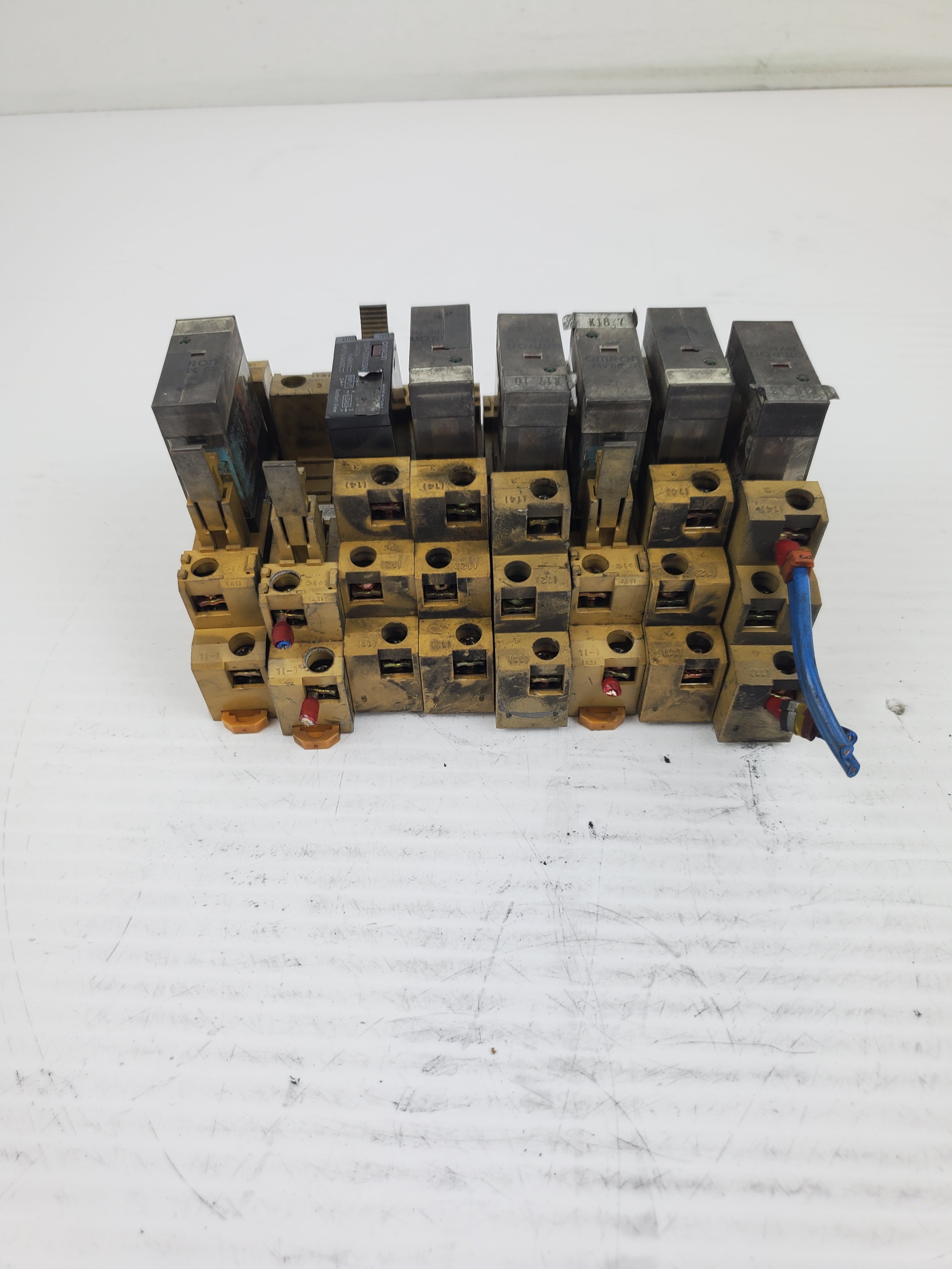 Omron Relay G2R-1-SND (S) 120 VAC and G3R-ODX02SN (Lot of 8)
