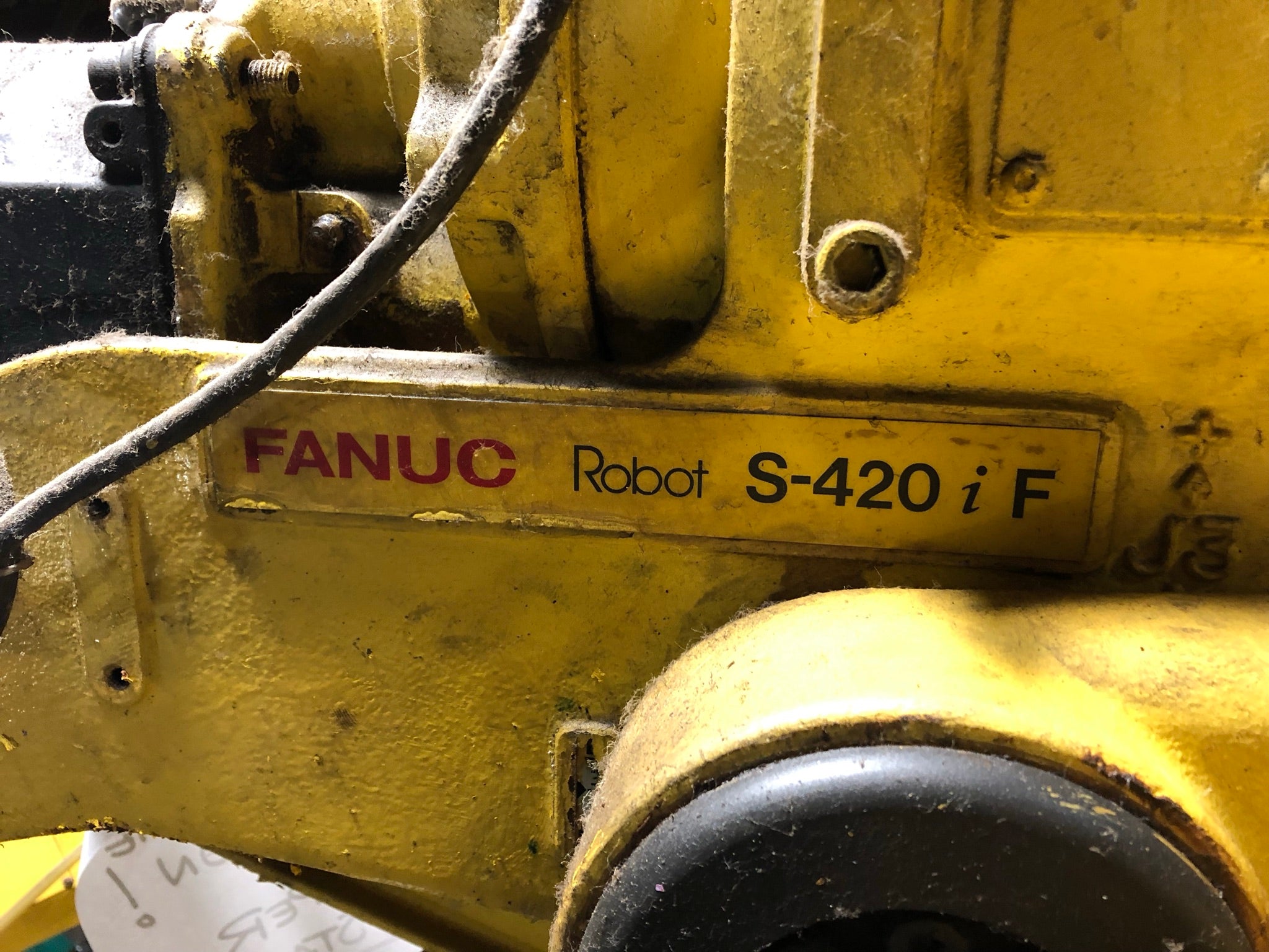 Fanuc S-420iF Robot Only - Servo Motors, Arm - For Parts