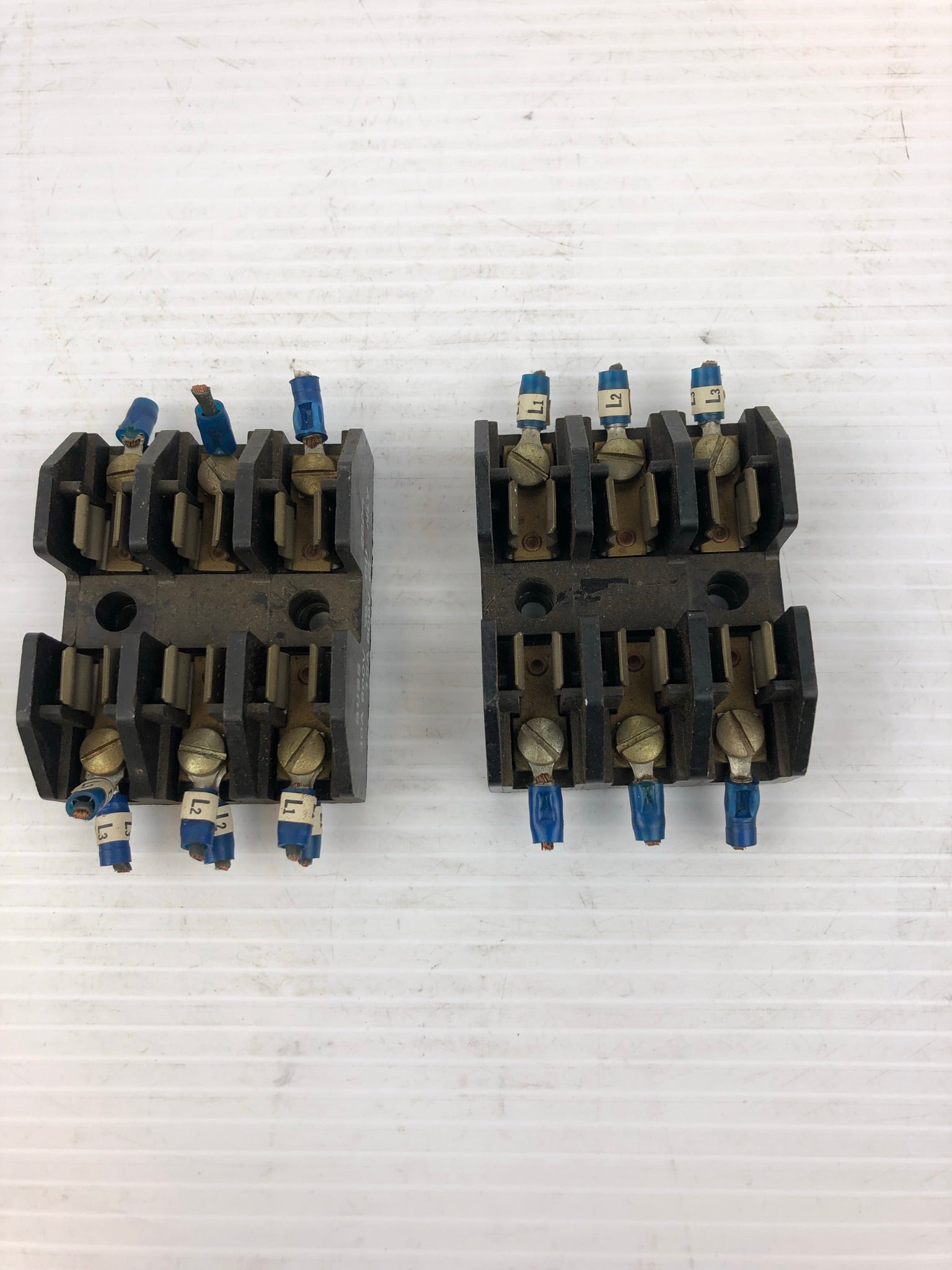 Buss 2809 Fuse Holder 15A/30A 600V - Lot of 2
