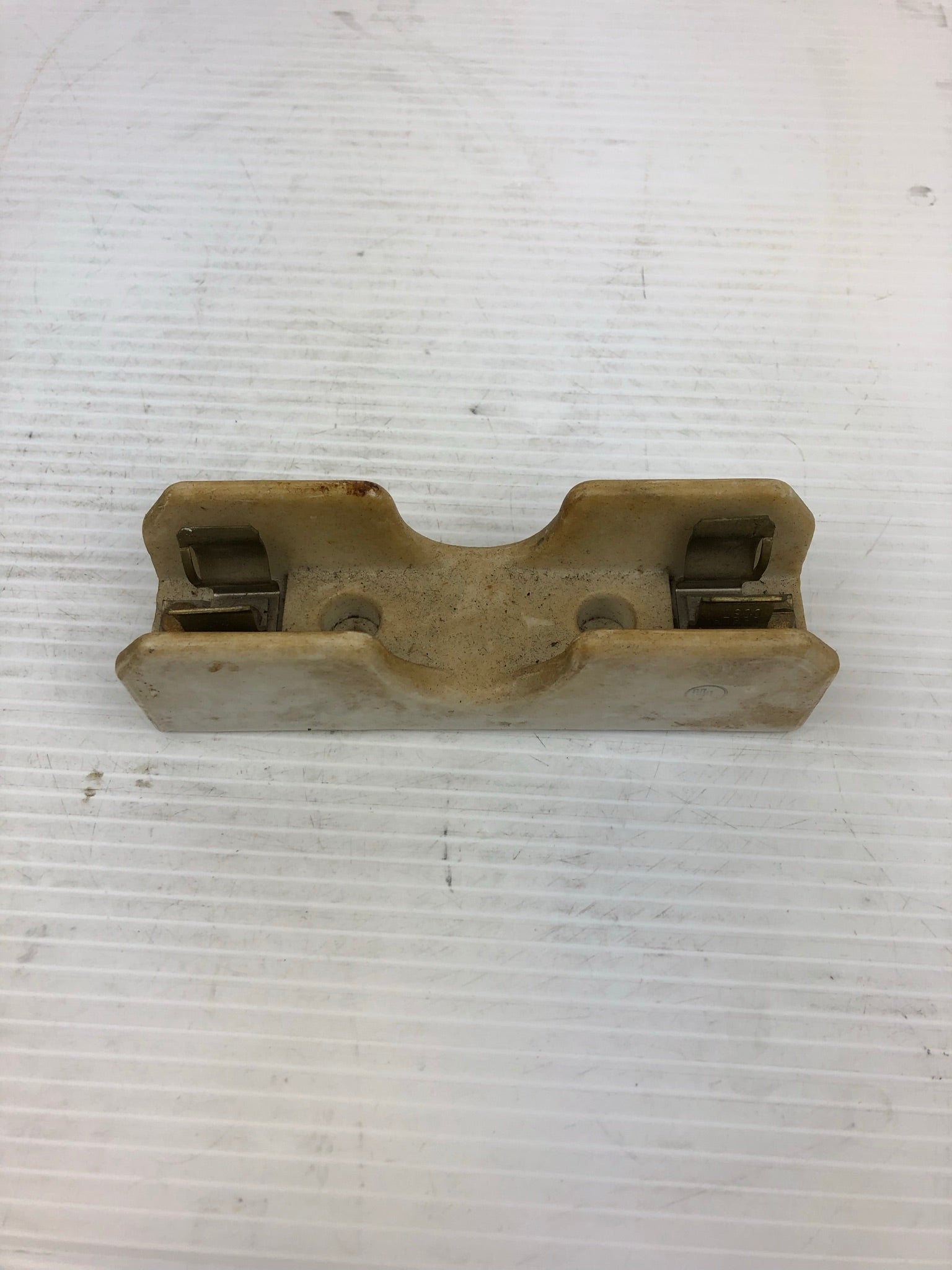 Buss 2610 1 Pole/Slot Fuse holder 30A 600V (Lot of 4)