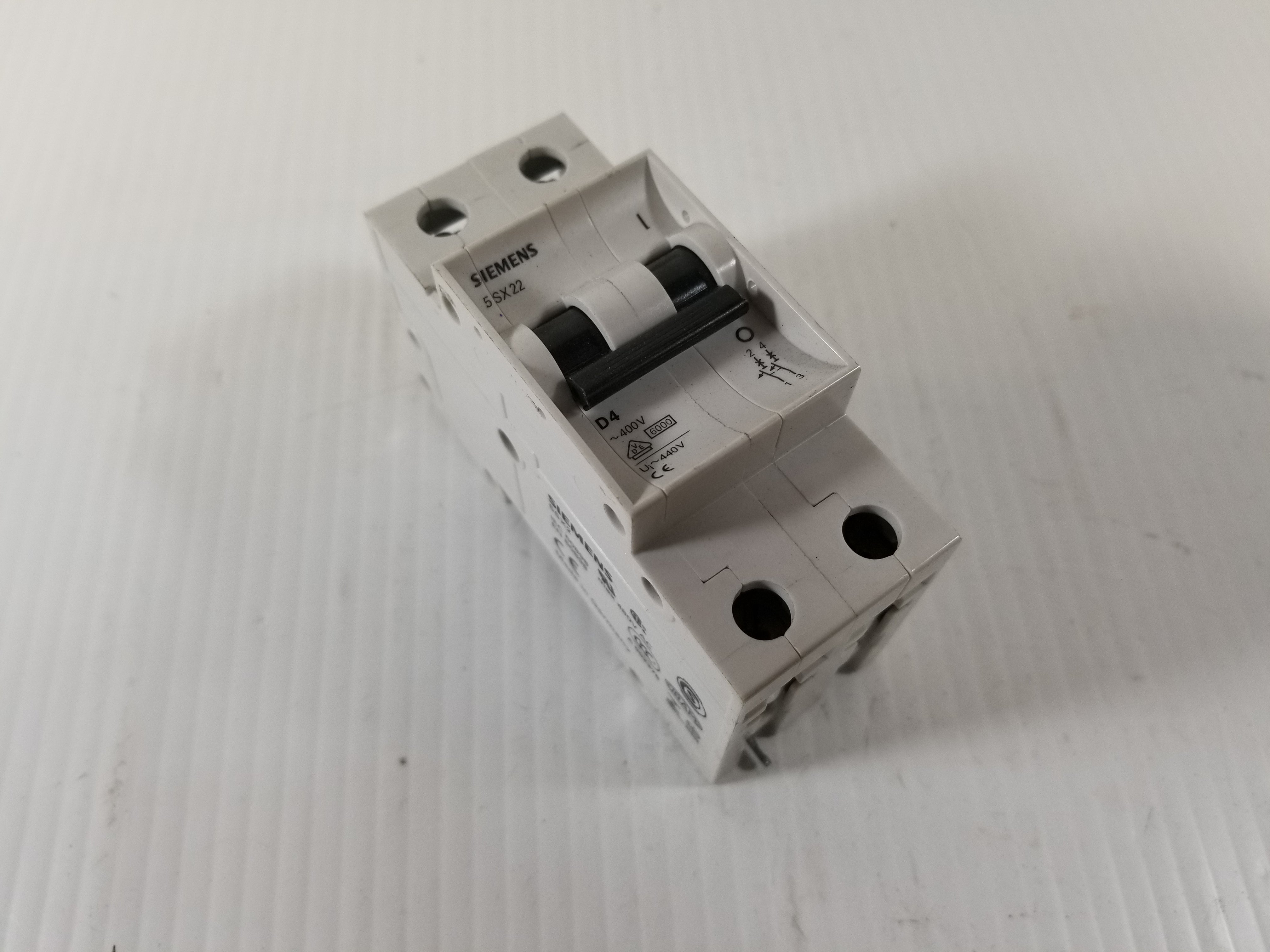 Siemens 5SX22 2-Pole 4A Circuit Breaker