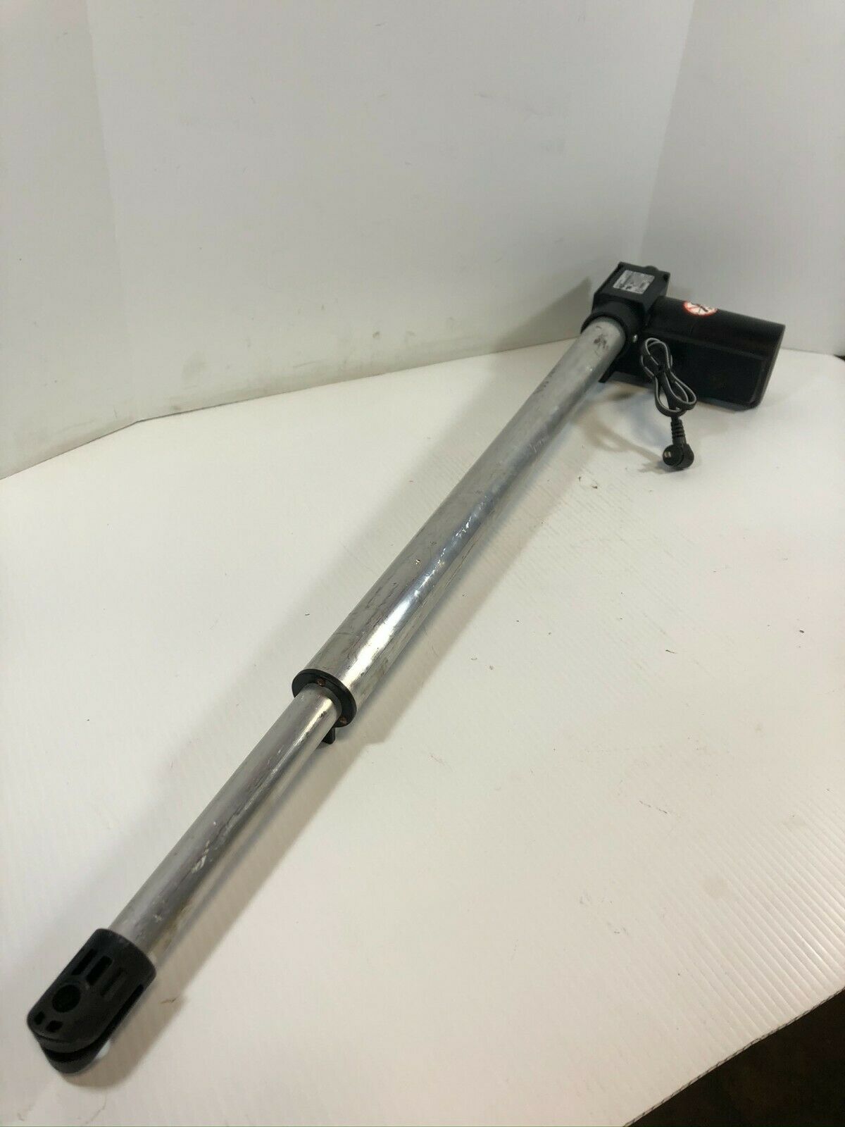 Dewert Megamat MBZ 52294 Linear Actuator Motor Chair Lift 24V 4000N 3A