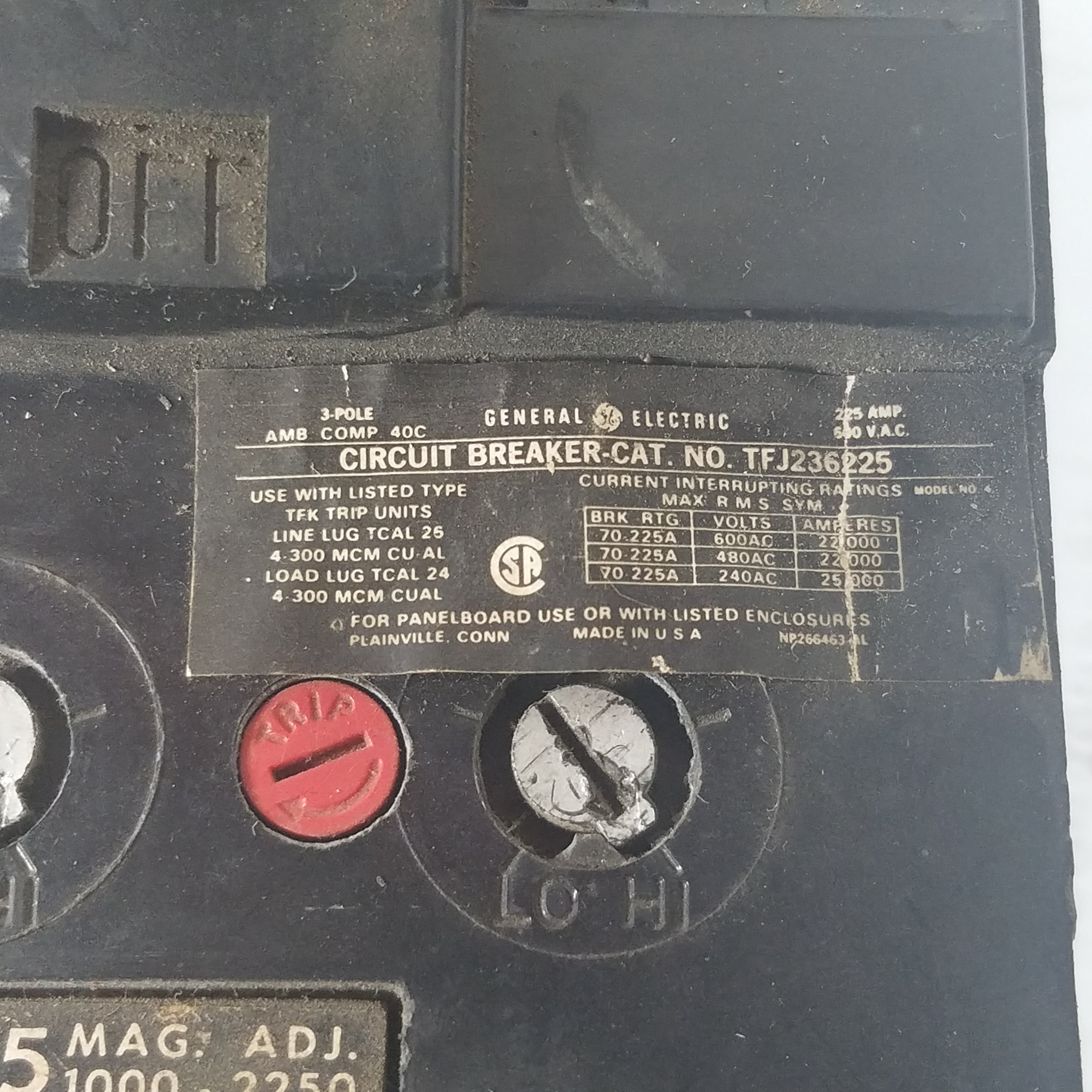 General Electric Circuit Breaker TFJ236225 600VAC 225A 3 Pole