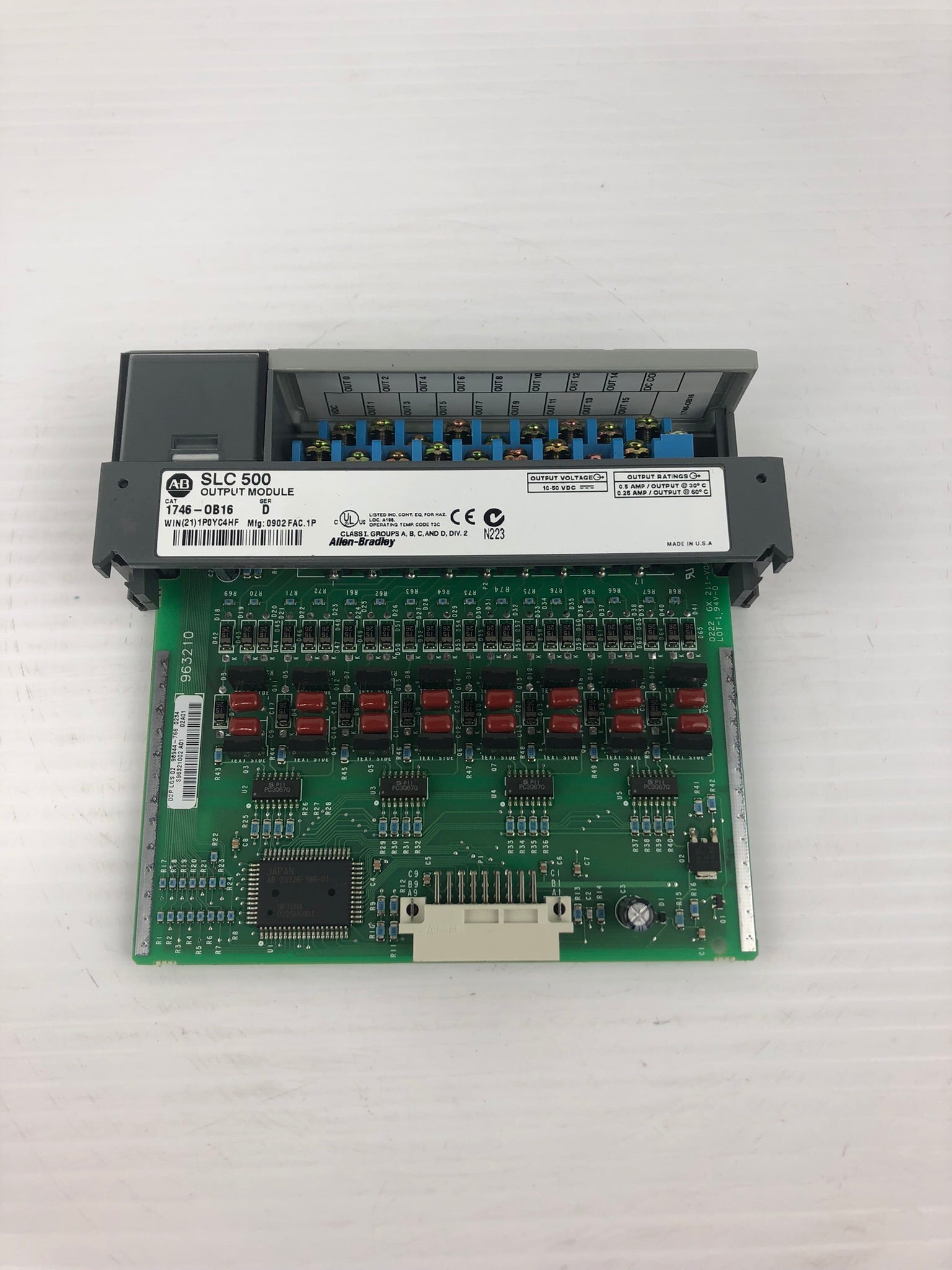 Allen-Bradley 1746-0B16 Series D Output Module SLC 500