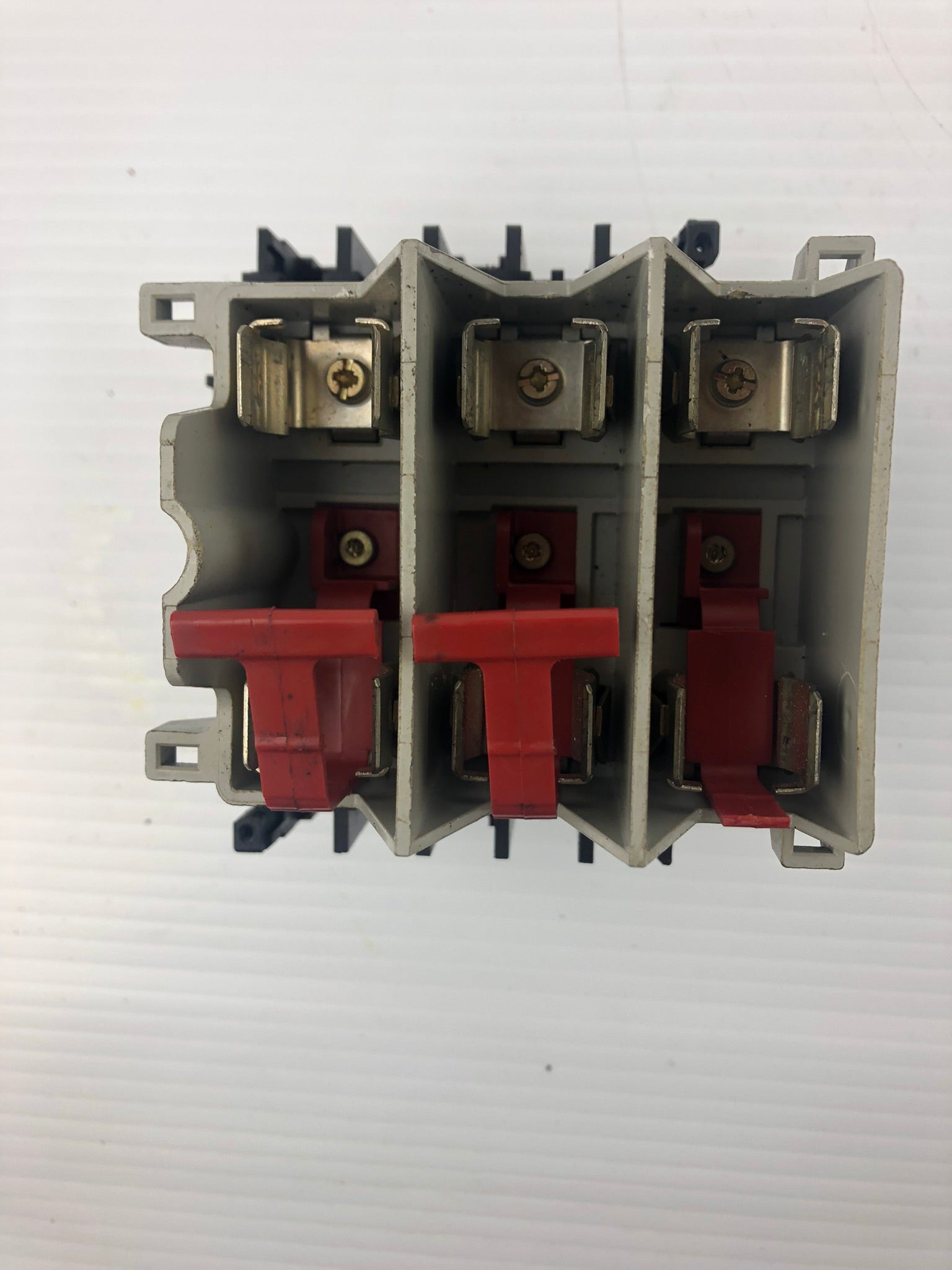 Allen-Bradley 194R-NJ030P3 Fuse Series B 3-Pole Molded Case Switch - Broken Pc