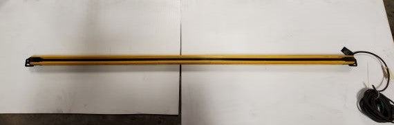 Keyence GL-R64H-R Light Curtain Receiver 93510562 with Cable GL-RP10PM