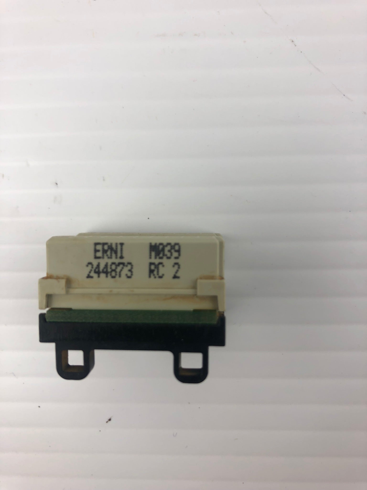 Pilz ERNI MO39 Safety Relay Rack Extension Module Connector 244873
